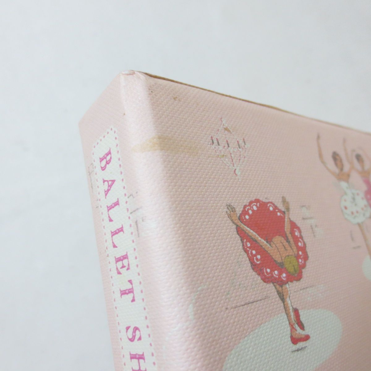 C128 Ballet Shoes Noel Streatfeild 75th Anniversary Edition 洋書