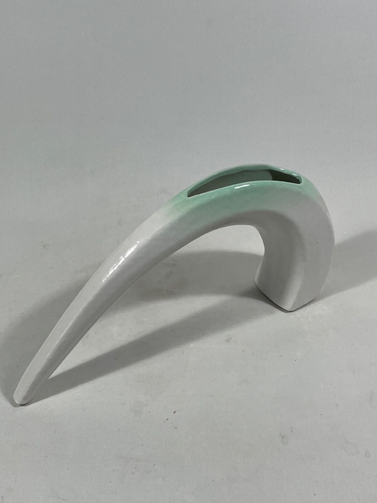 池坊　華道　花器 華道 いけばな花器 大686 新品 25%割引 池坊自由花花器 - メルカリ