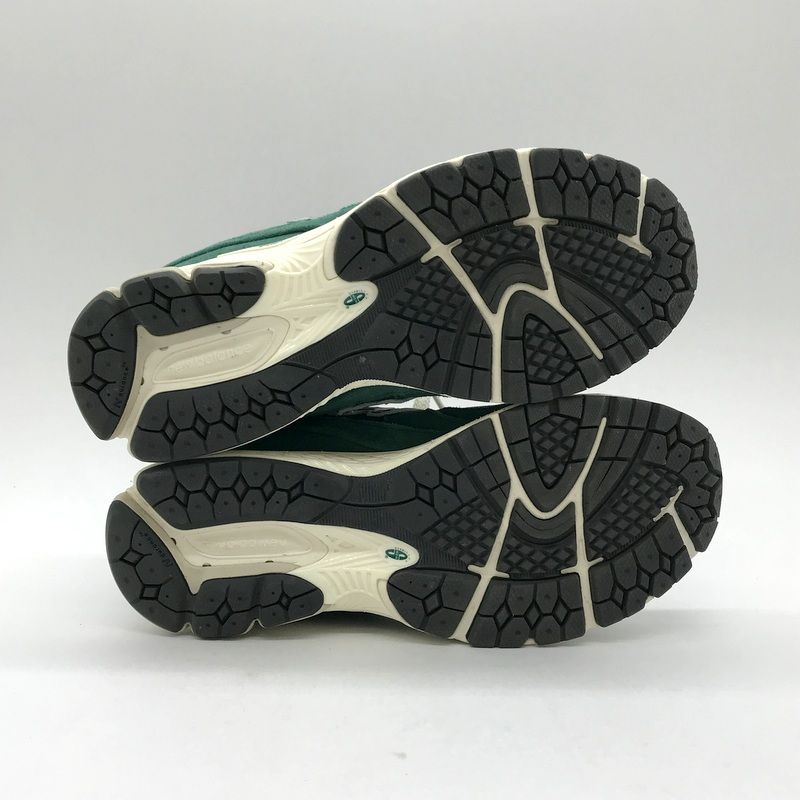 New Balance ニューバランス スニーカー M2002RHB ローカット シューズ