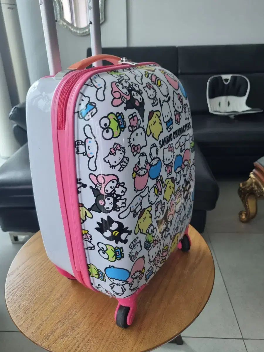 美品 リモワ ルフトハンザ エアーライトコレクション23L TSA 機内持ち込み 美品 リモワ ルフトハンザ エアーライトコレクション23L TSA