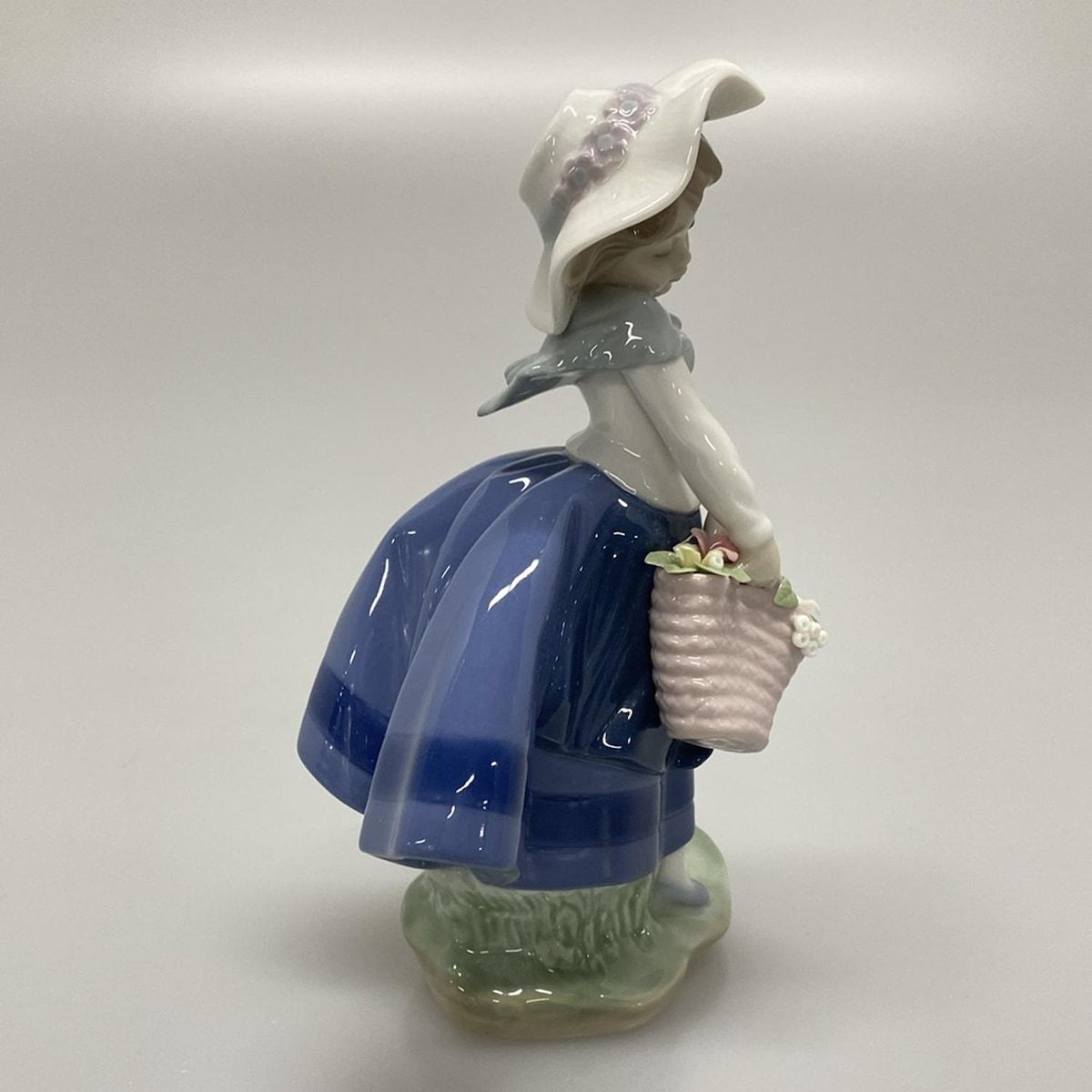LLADRO リヤドロ 小物 - ネイビー×白×マルチ 置物