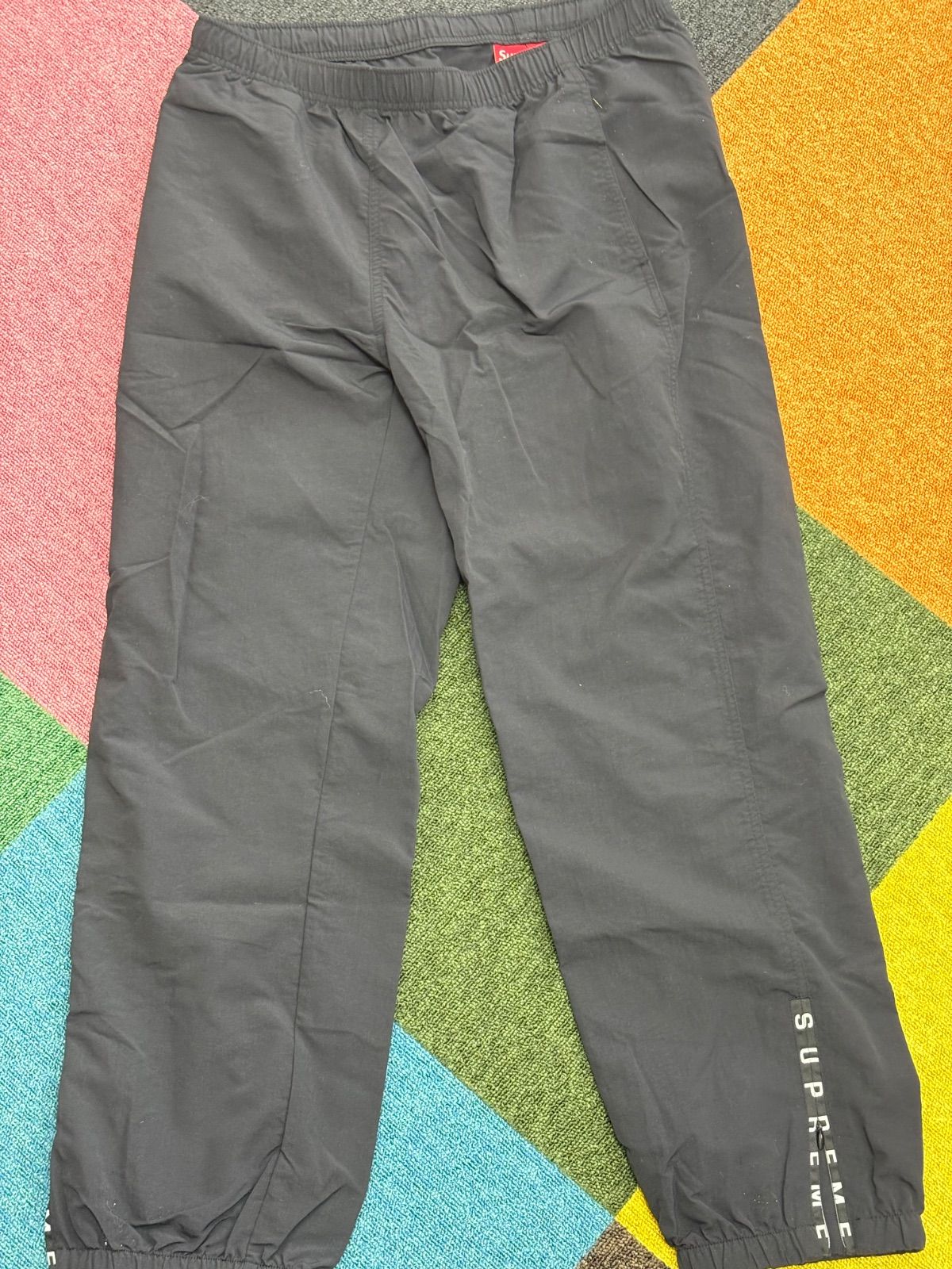 18AW SUPREME シュプリーム ナイロン トラックパンツ S グリーン Supreme シュプリーム 18AW Studded Sweat Pant スタッズ