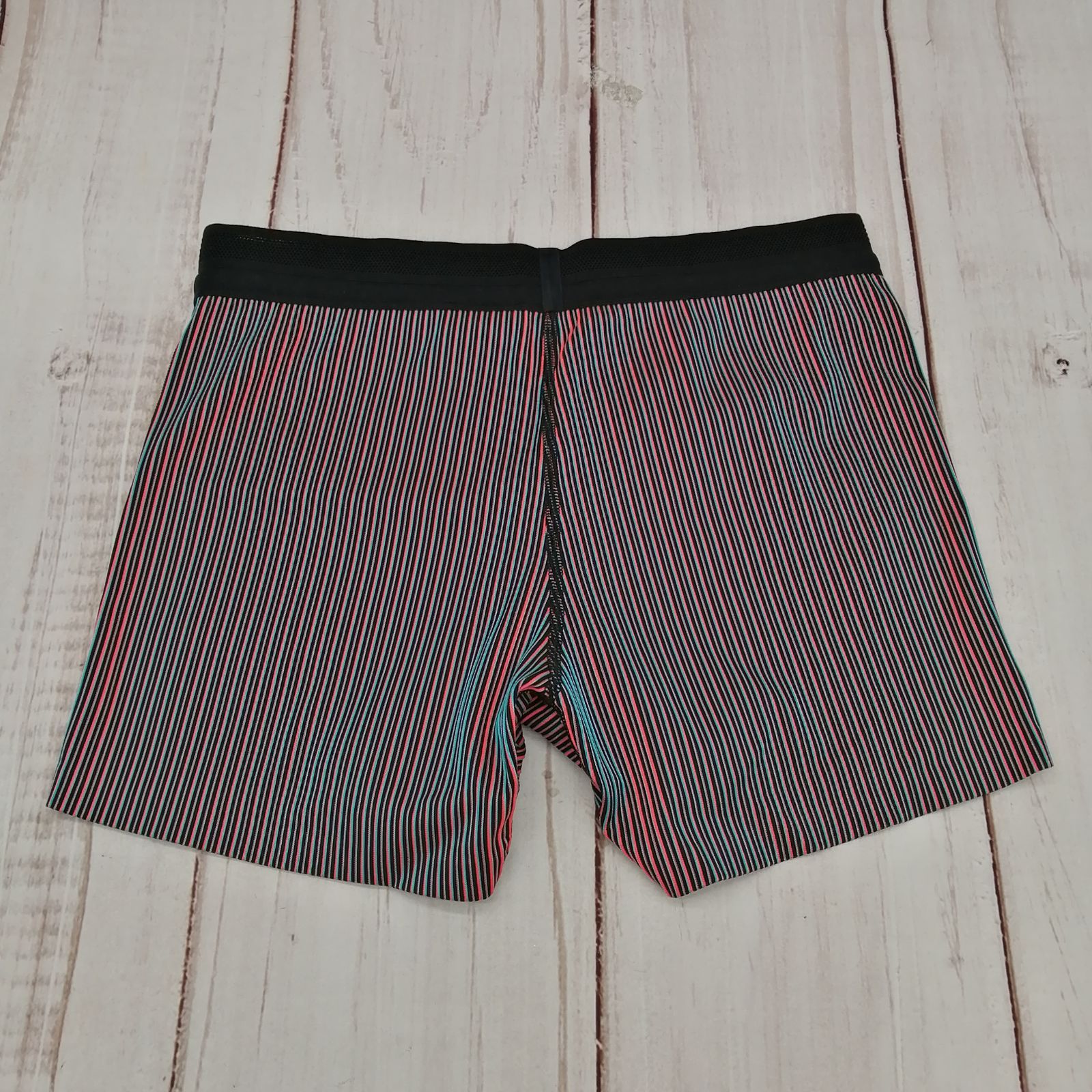 No.476 NIKE ナイキ エアロスイフト2インチパンツ【Lサイズ】 新品]ナイキ AEROSWIFT エアロスイフト ランニングパンツ 男性XL