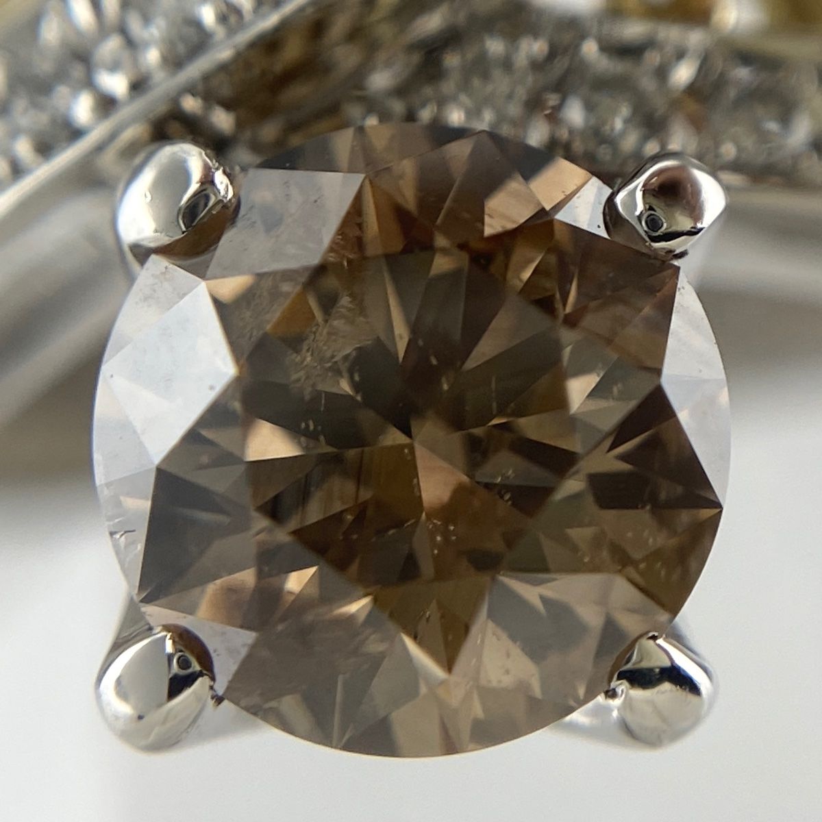 ダイヤモンド デザインリング プラチナ K18 イエローゴールド