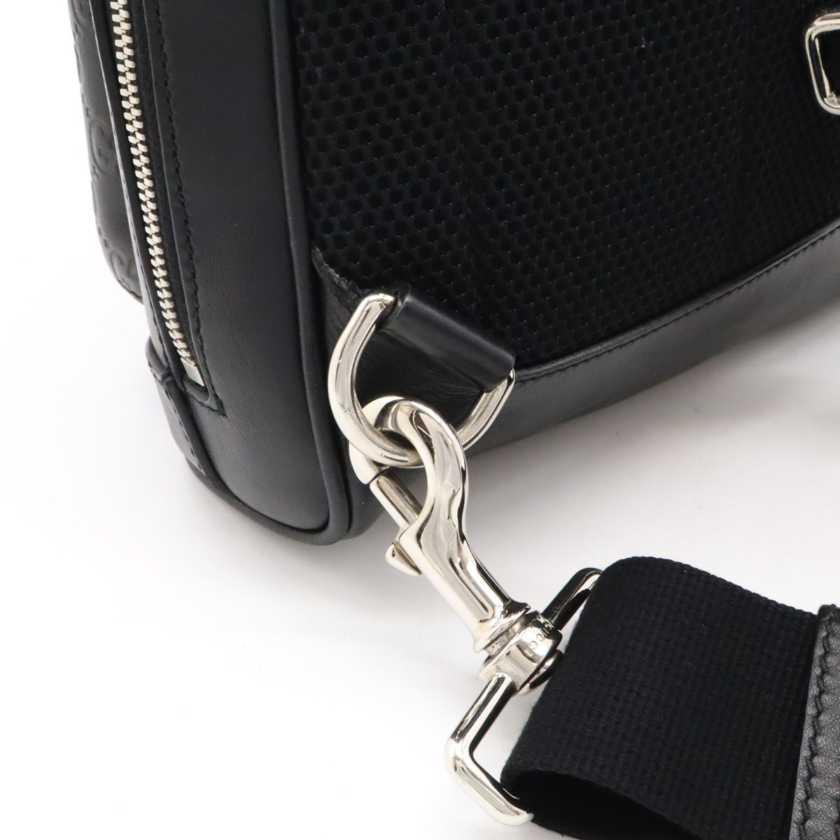 GUCCI グッチ グッチシマ クロスボディバッグ ショルダーバッグ 斜め