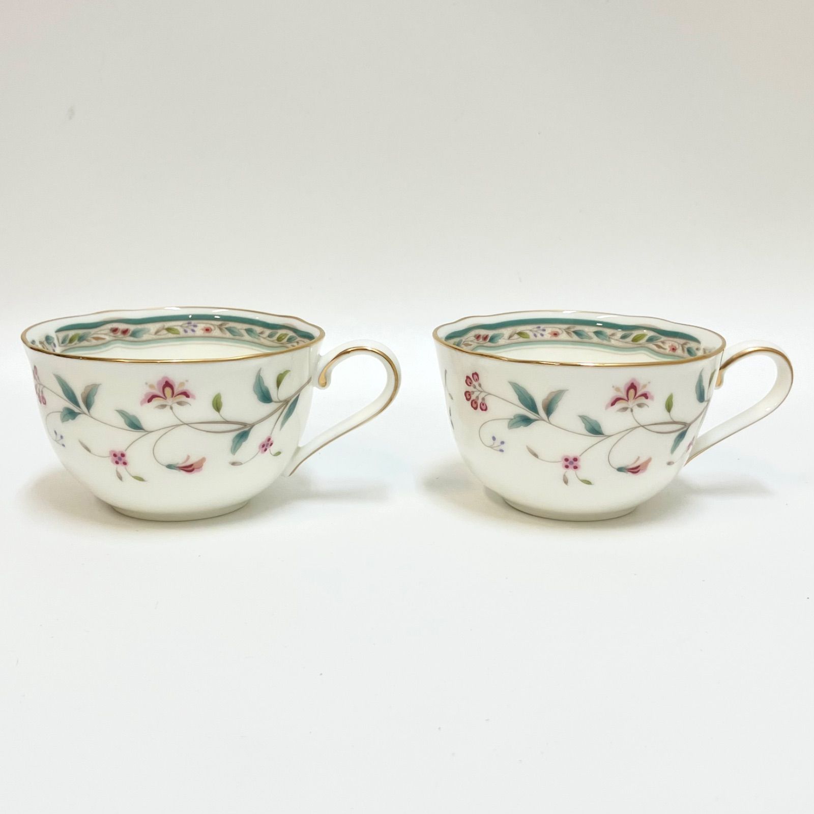 Noritake*美品✨ノリタケボーンチャイナ ティーカップ2客セット Noritake*美品✨ノリタケボーンチャイナ ティーカップ2客セット