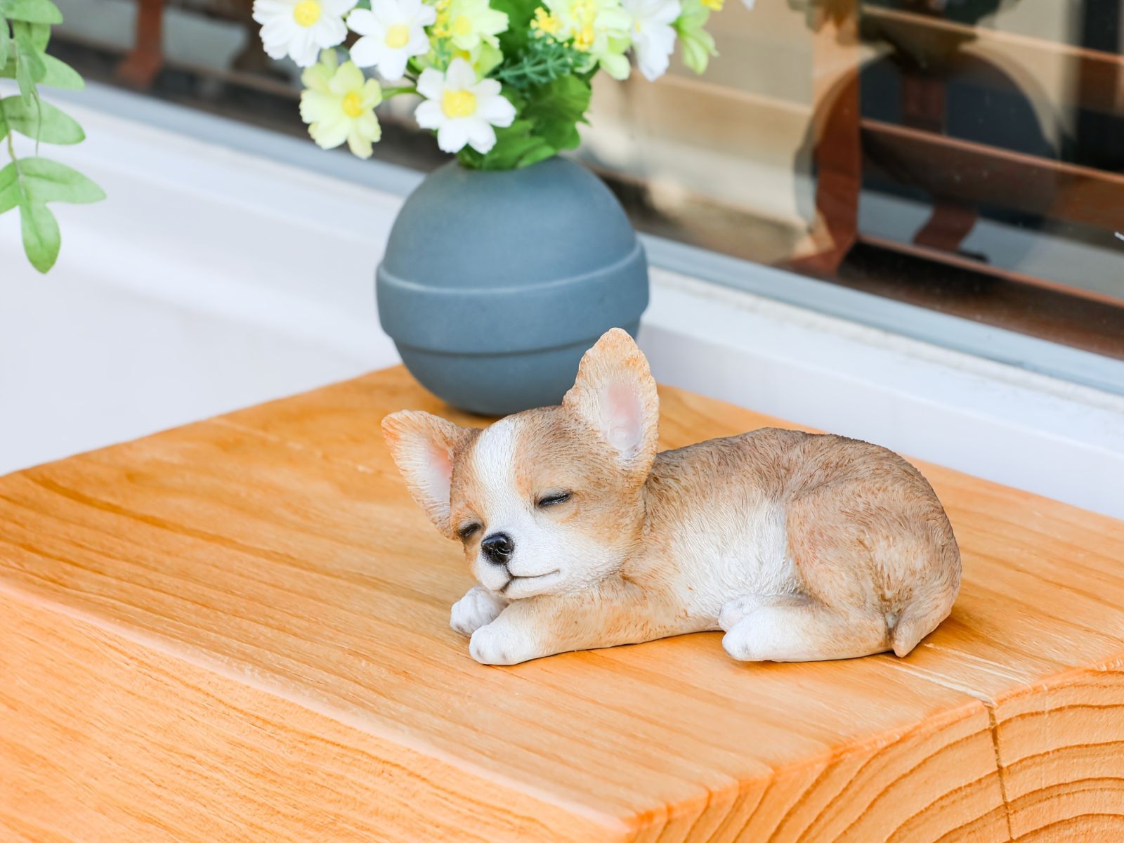置物 オブジェ ガーデンオーナメント 寝ているチワワ 犬 いぬ イヌ 