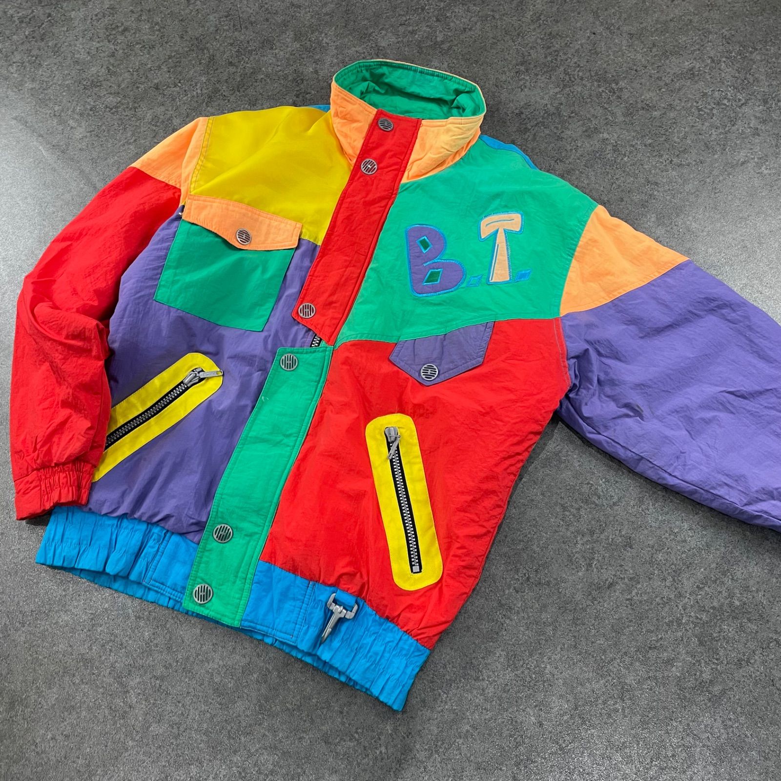 90s Vintage BUBBLE GUM BERMUDA TRIANGLE SNOW TEAM NYLON JACKET