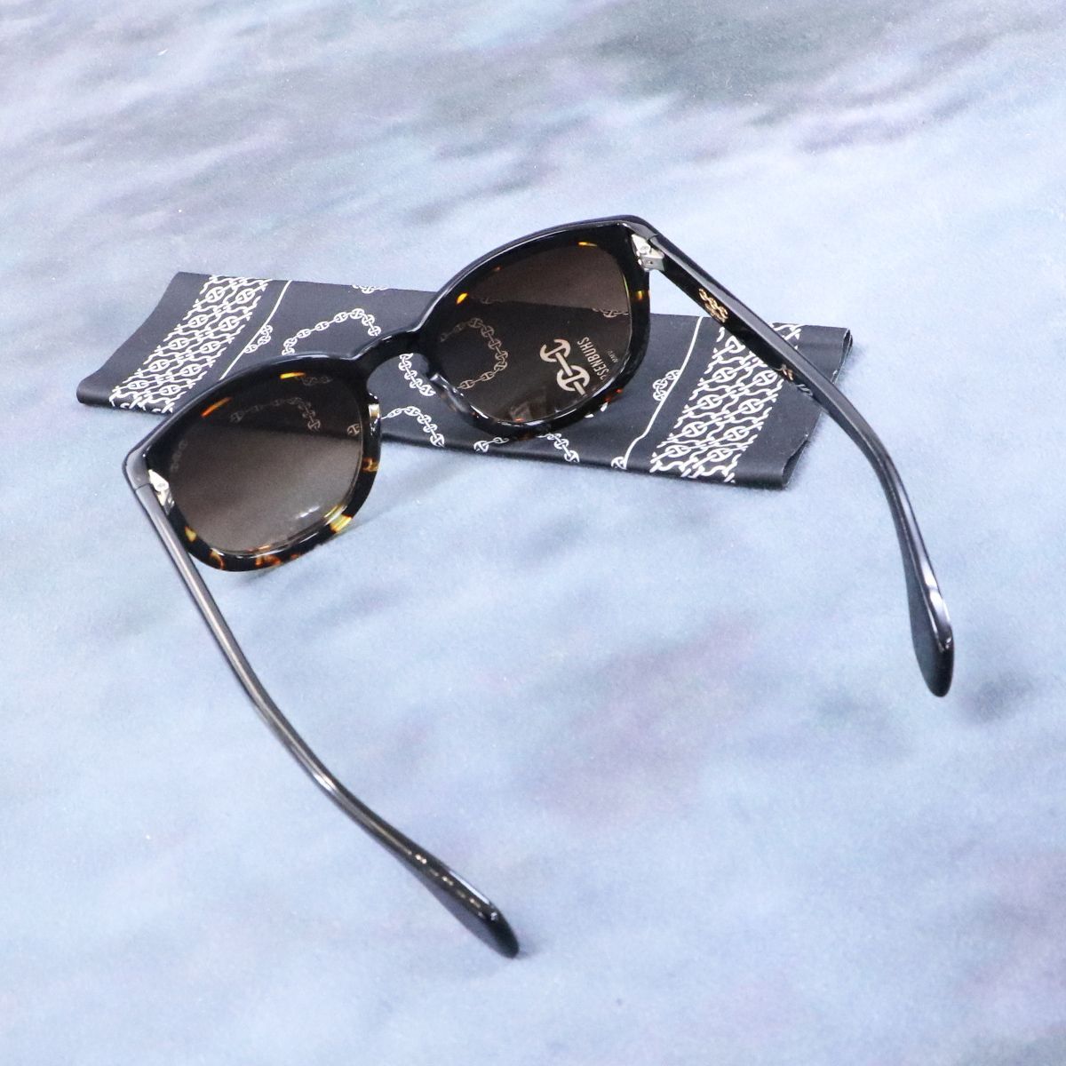 HOORSENBUHS ホーセンブース サングラス MODEL:Ⅲ. HOORSENBUHS ホーセンブース サングラス MODEL:Ⅲ. MODEL:Ⅲ-BLACK