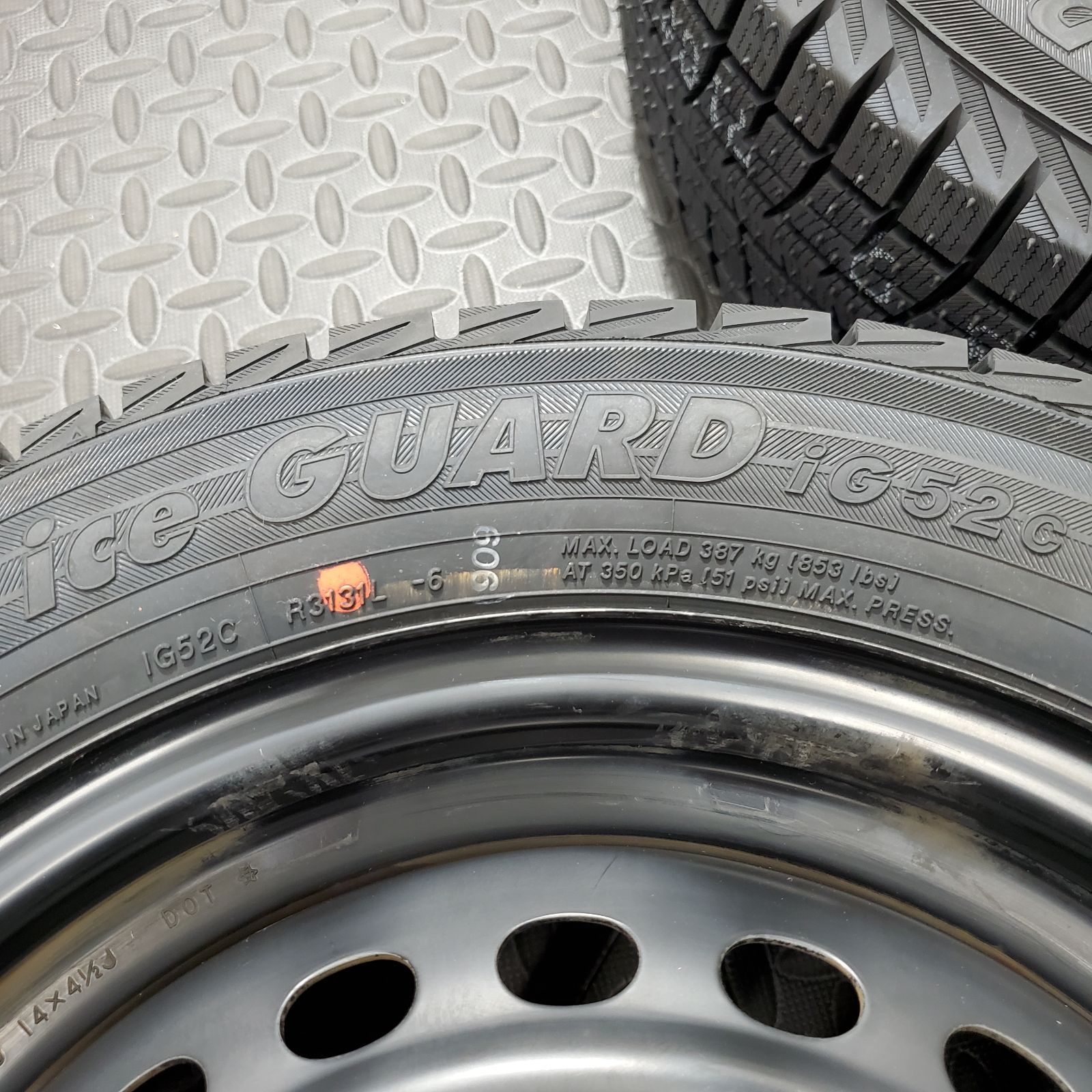 N-WGN スタッドレスタイヤ