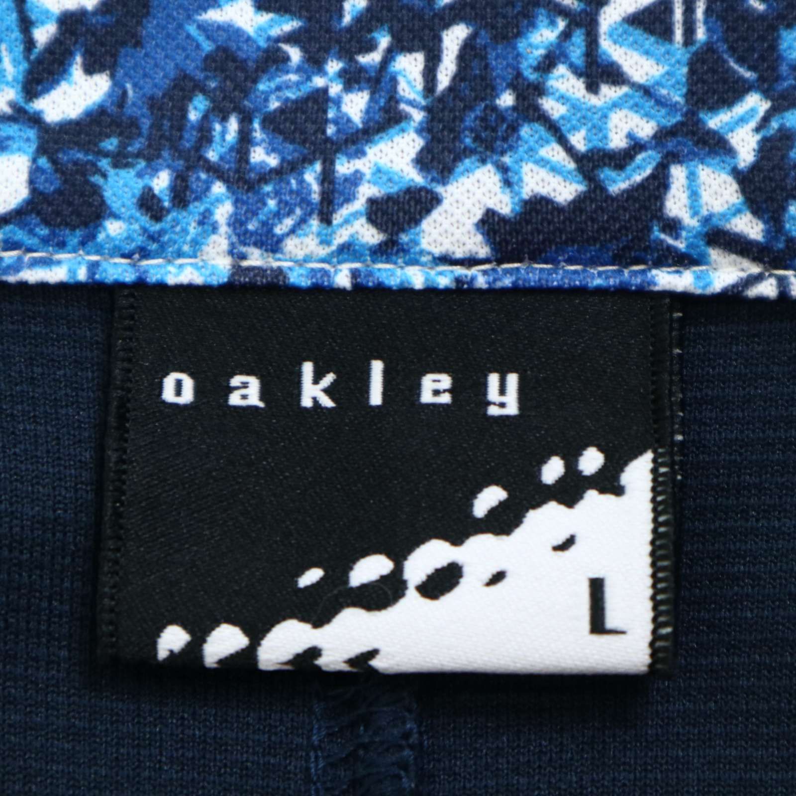 美品】OAKLEY オークリー 春夏 レイヤード風☆ ロゴ刺繍 半袖