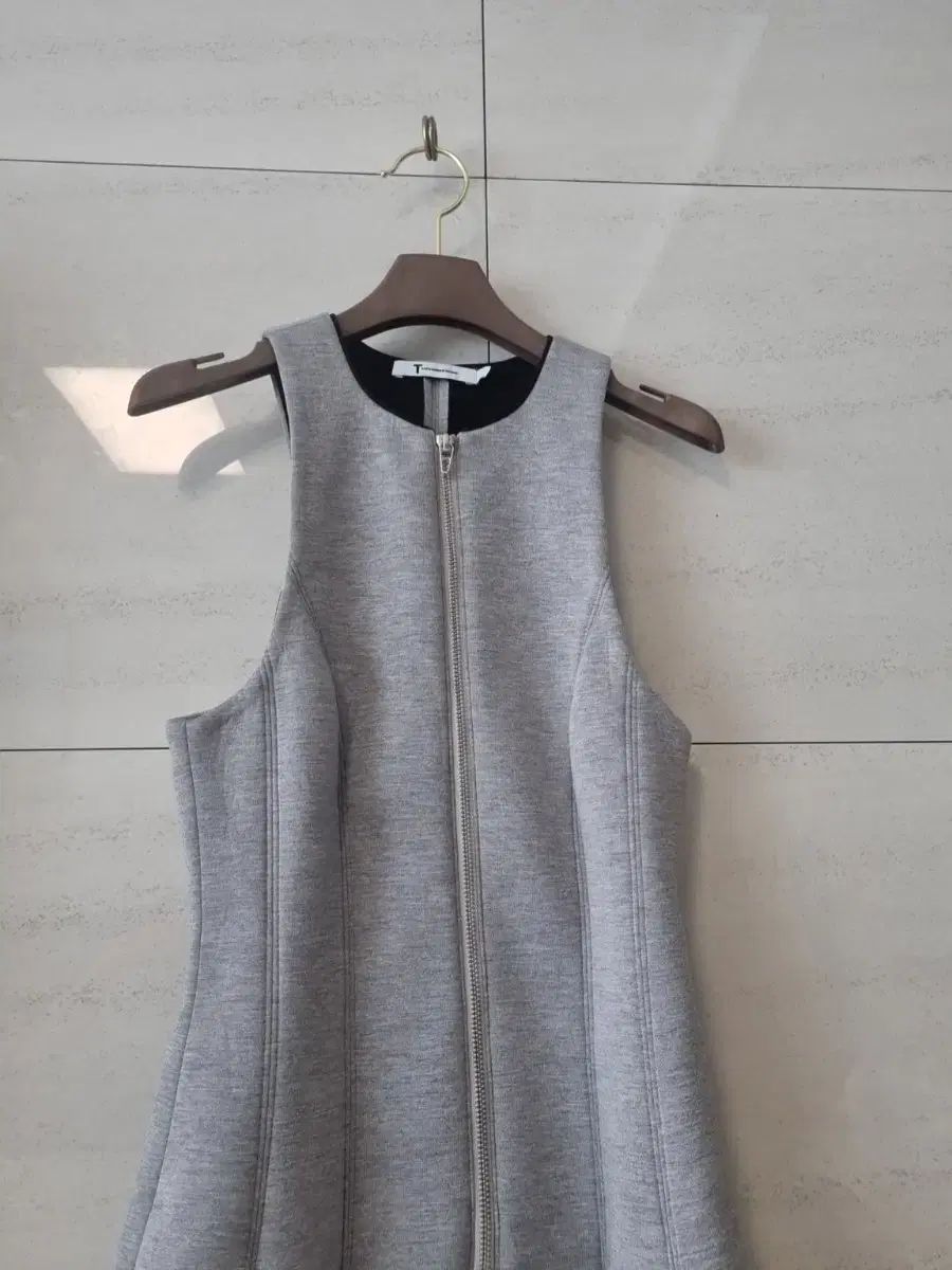 Alexander Wang アレキサンダーワング T by Alexander Wang グレー フ ジップアップ ワンピース
