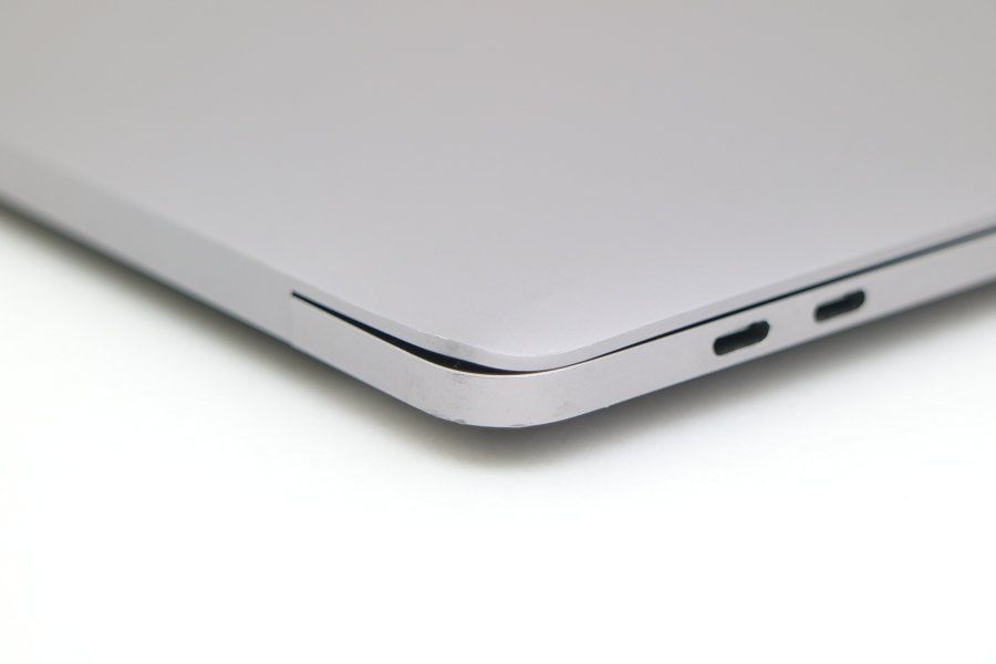 Apple MacBook Pro M1 A2338 2020 スペースグレイ Apple M1/8GB Apple MacBook Pro M1 A2338 2020 スペースグレイ Apple M1/8GB