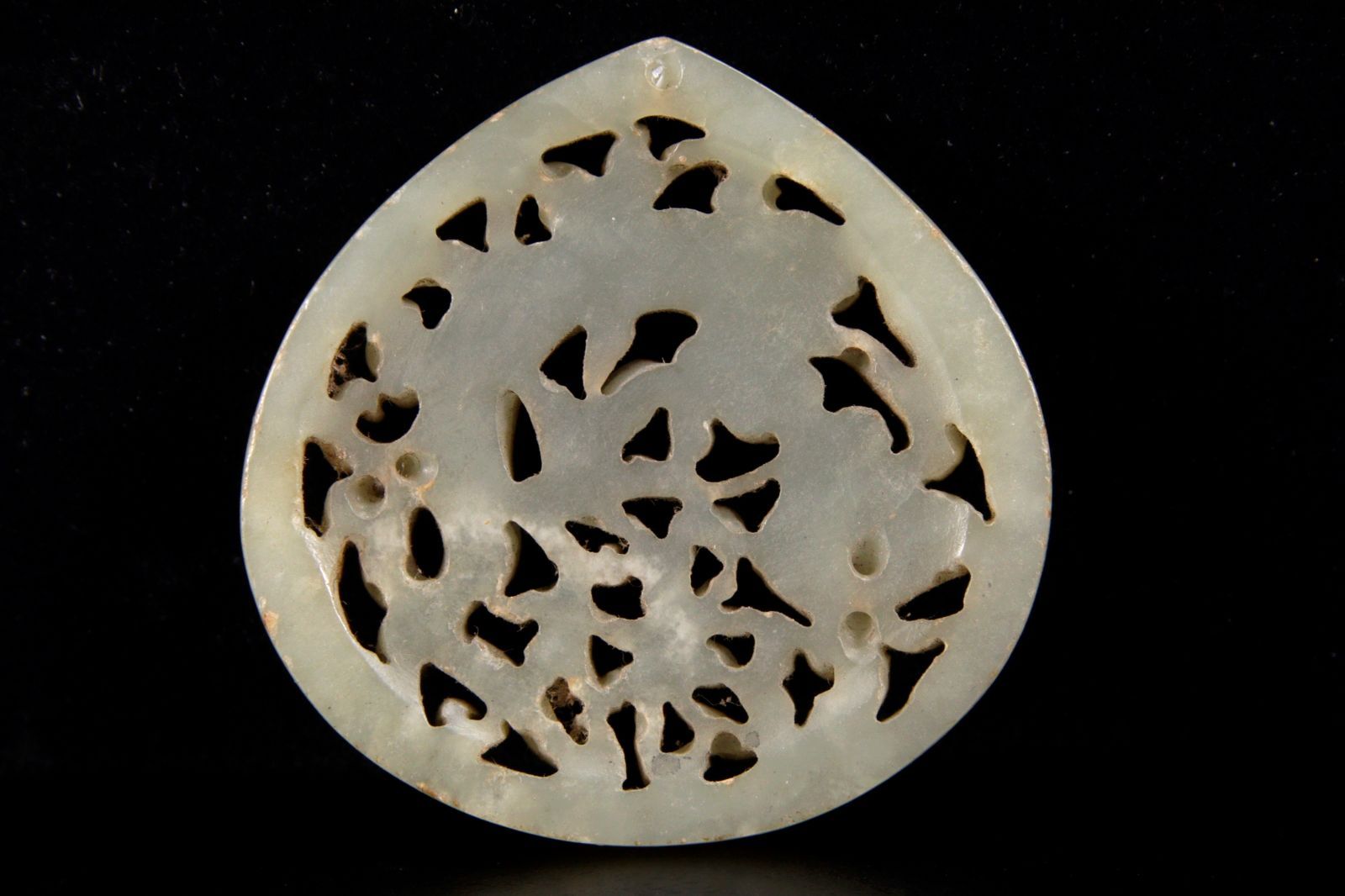 本玉 白鳥　天然石 和田玉 中国古美術白玉　手彫 透かし彫り 本玉 白鳥 天然石 和田玉 中国古美術白玉 手彫 透かし彫り