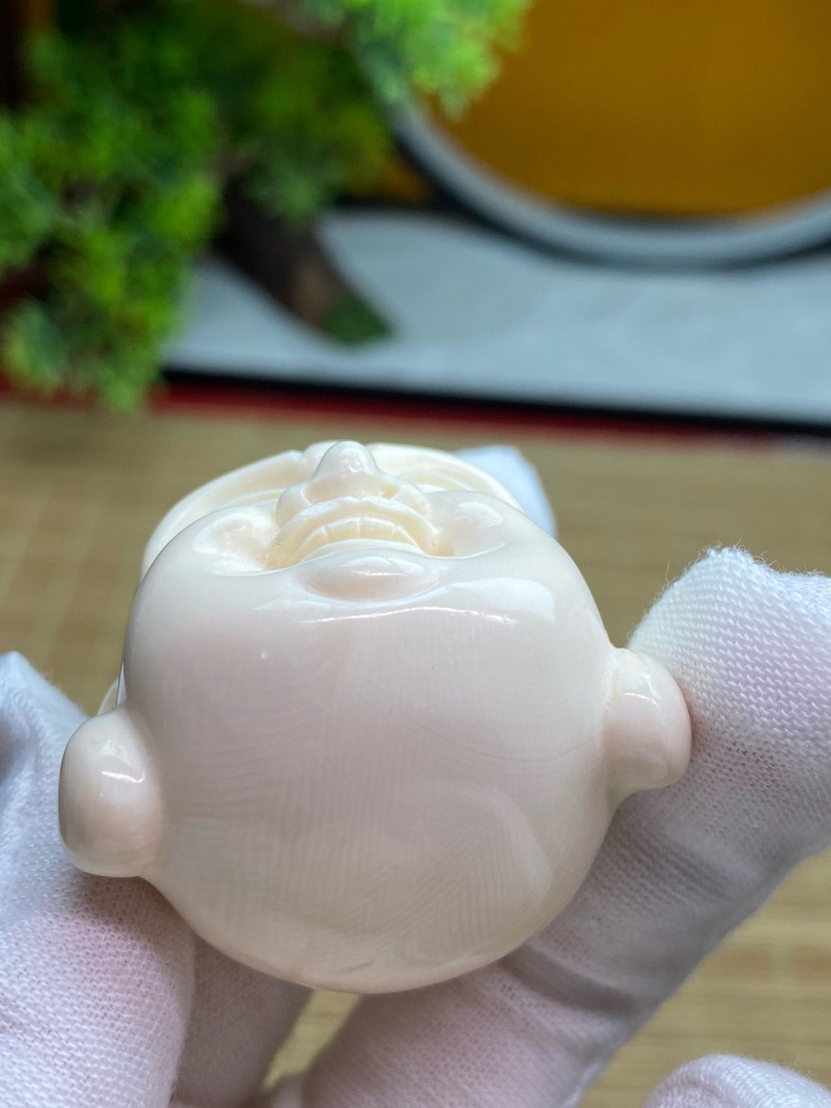 天然マンモス牙美しい手作り彫刻 弥勒仏頭 保健球 天然マンモス牙