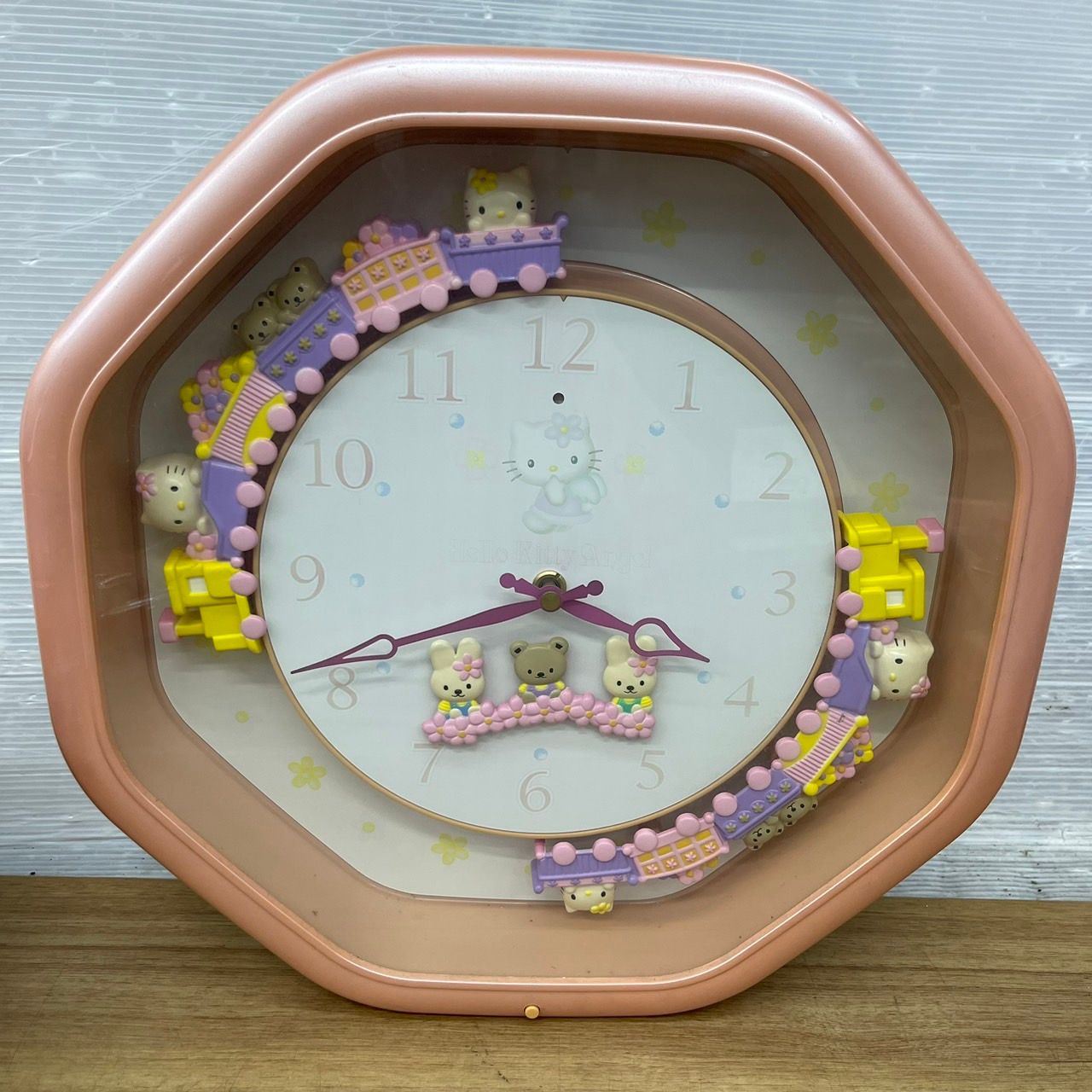 S87399 Hello Kitty 壁掛け時計 ハローキティ からくり