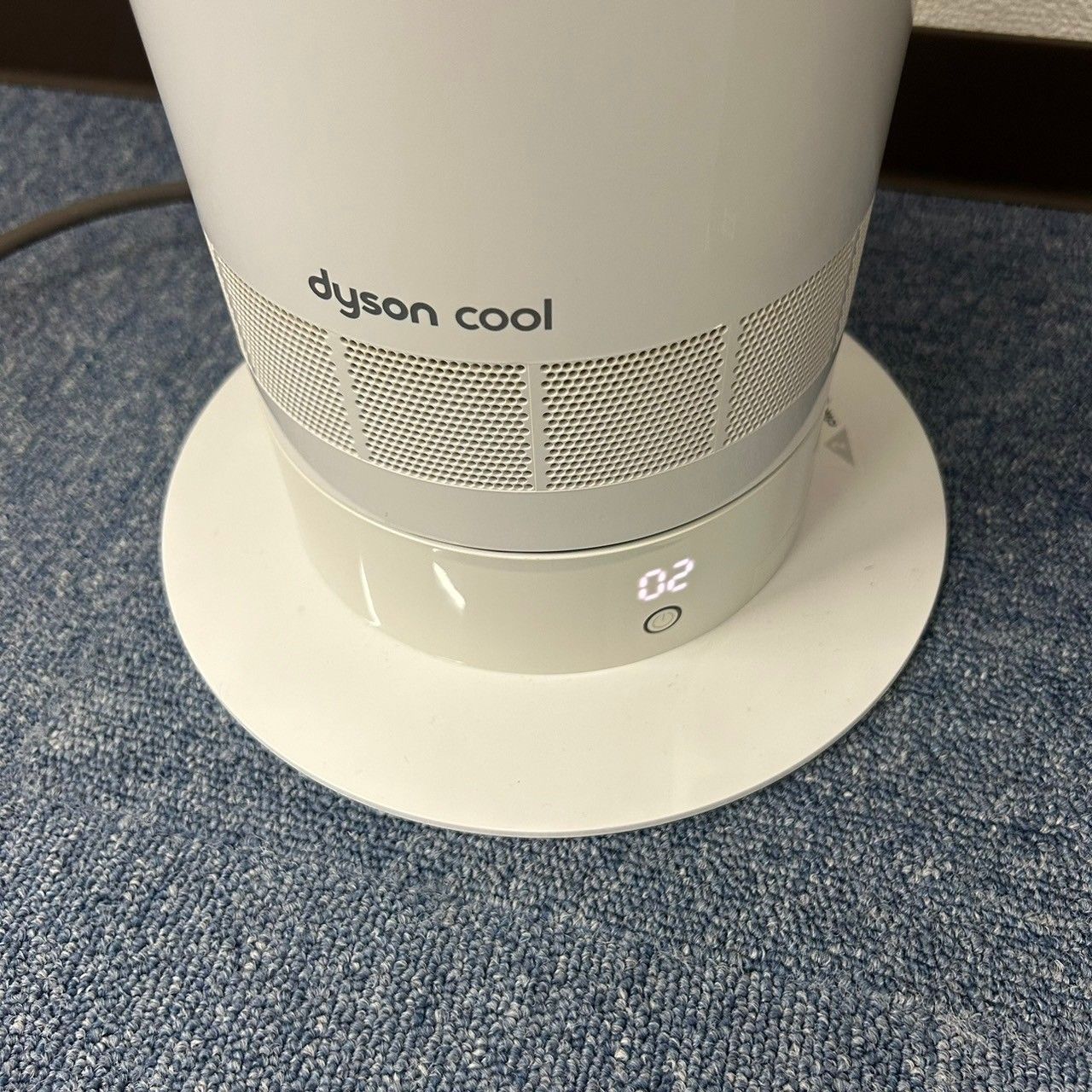 Dyson オンライン ダイソン タワーファン 羽根なし扇風機 Cool AM07