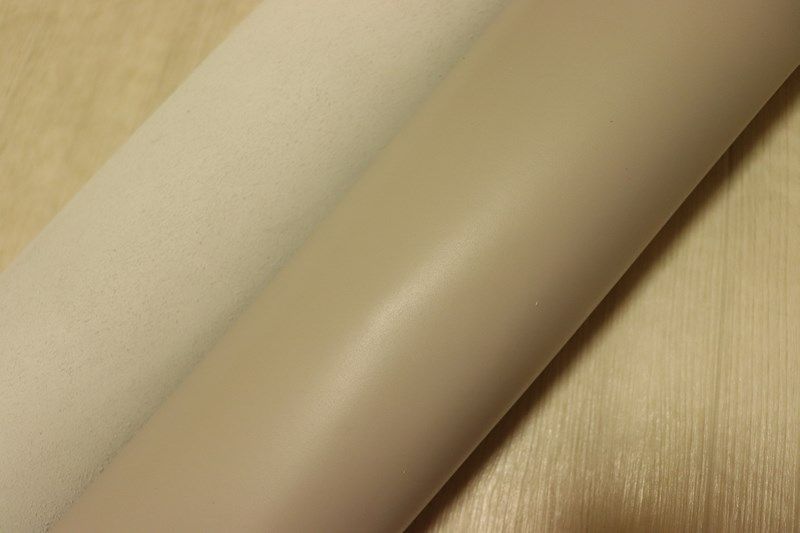 サンドベージュ 201ds クロム革 牛革 国産 レザー スムース加工 半裁 一枚革 レザークラフト 革 皮 本革 diy 生地 材料