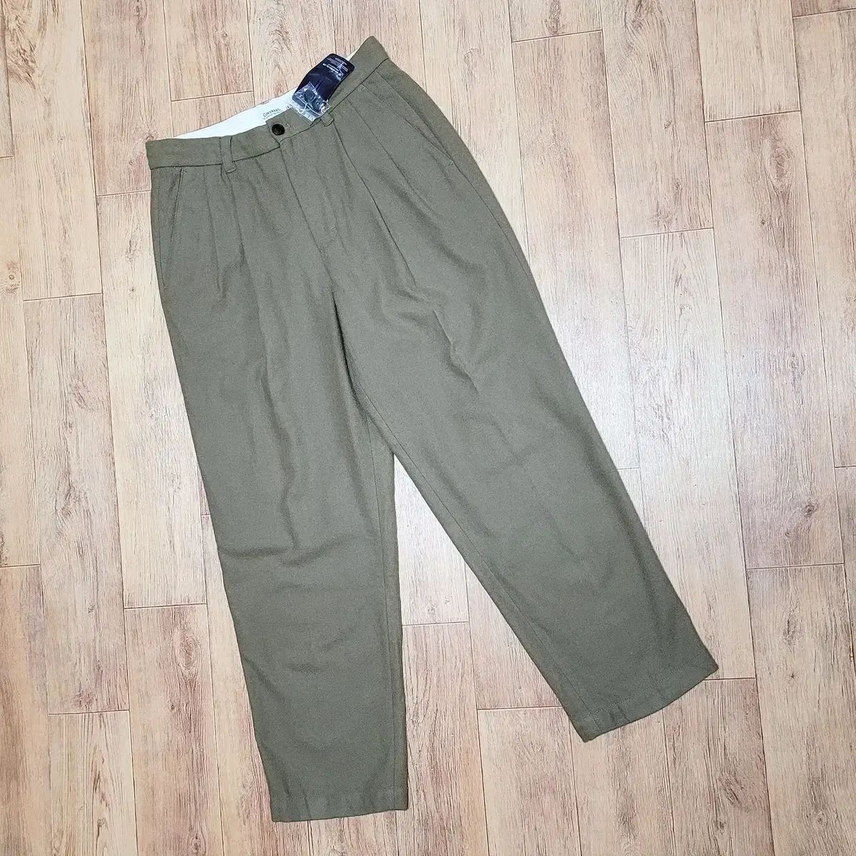 カバーノット ( COVERNAT ） オリーブグリーン ウールパンツ M 新品