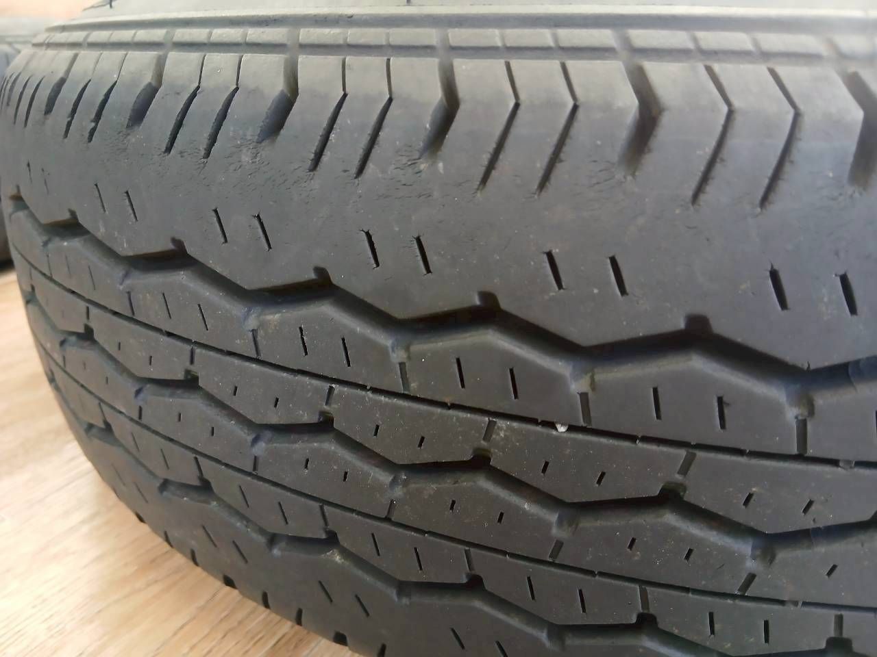 純正ホイール×サマータイヤセット195 80