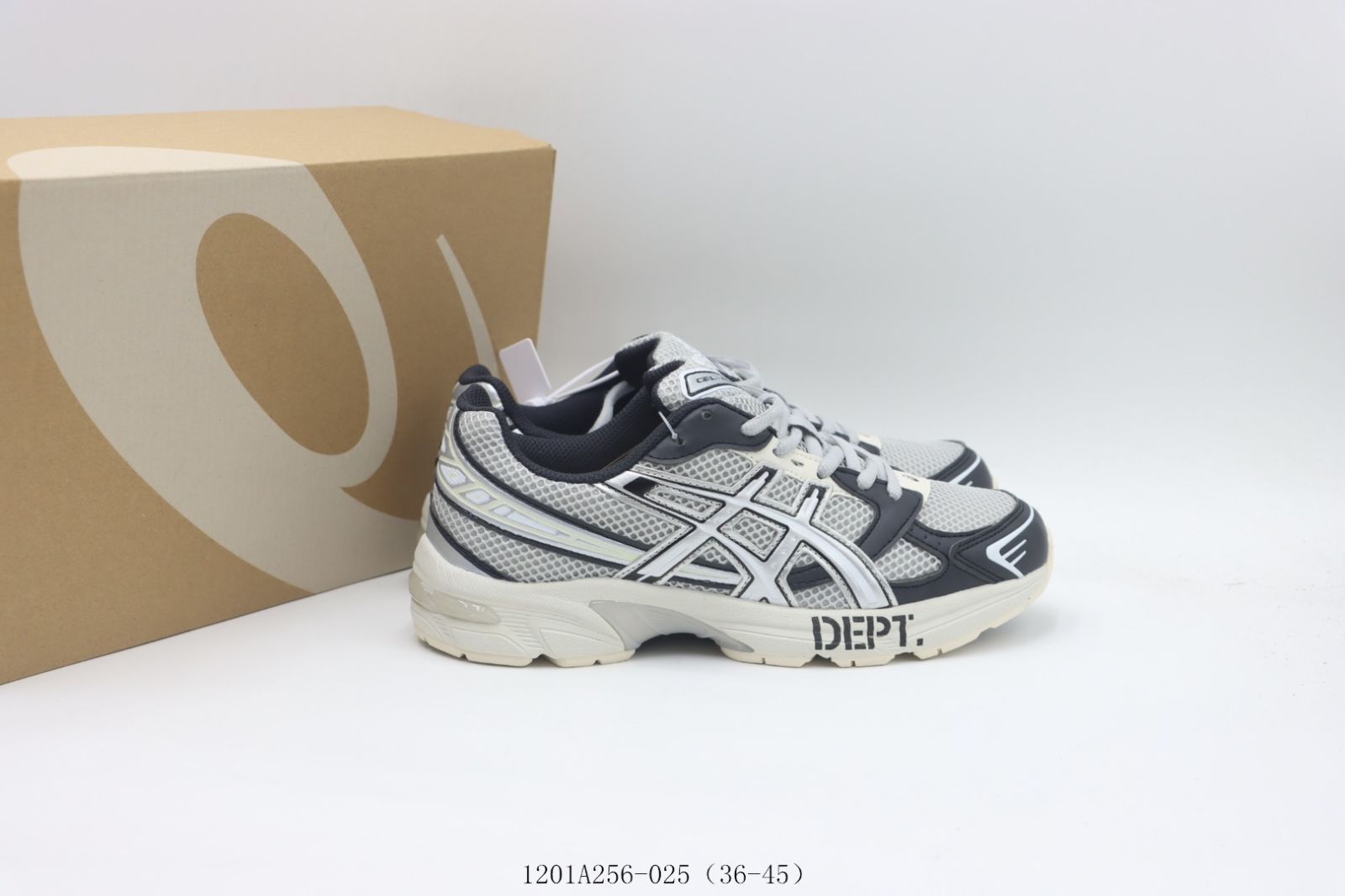 ホワイトグレー