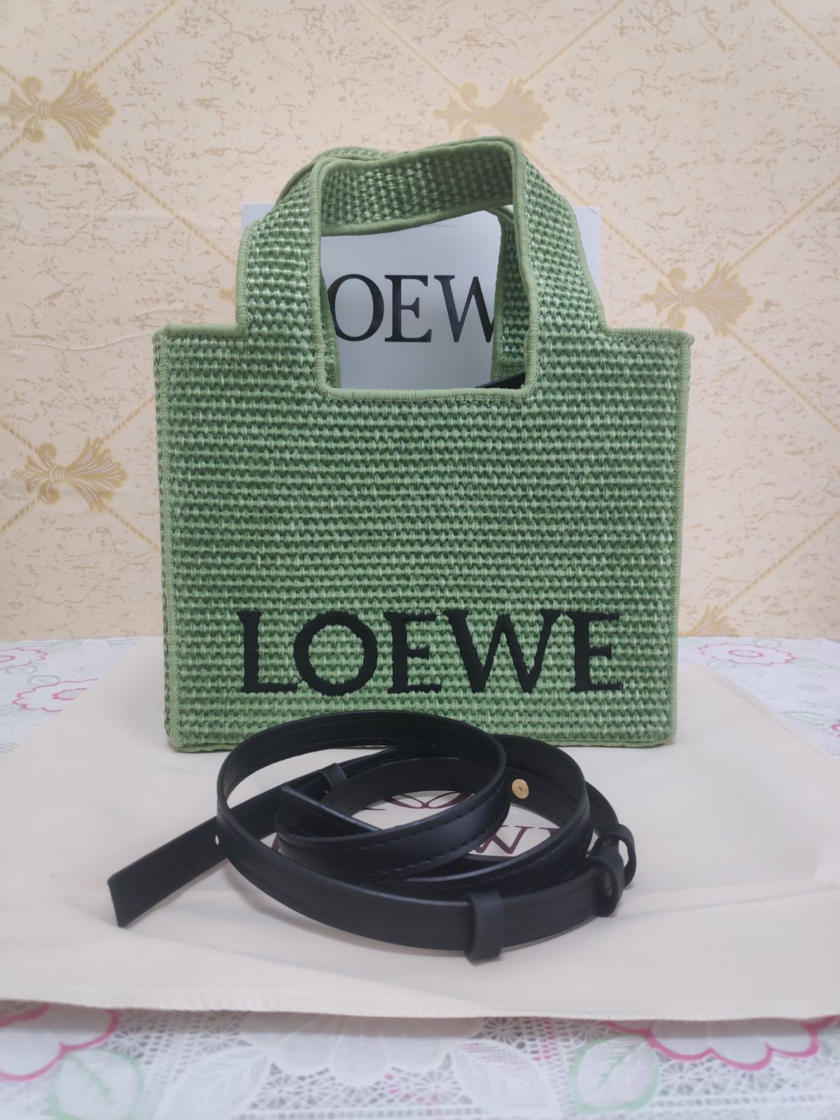 春夏大人気！ロエベ/LOEWEトートバッグフォントトートスモール グリーンレディース新品未使用