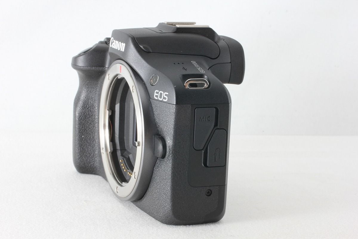 キヤノン Canon EOS R100 ボディ ブラック 僅か2000ショット以下