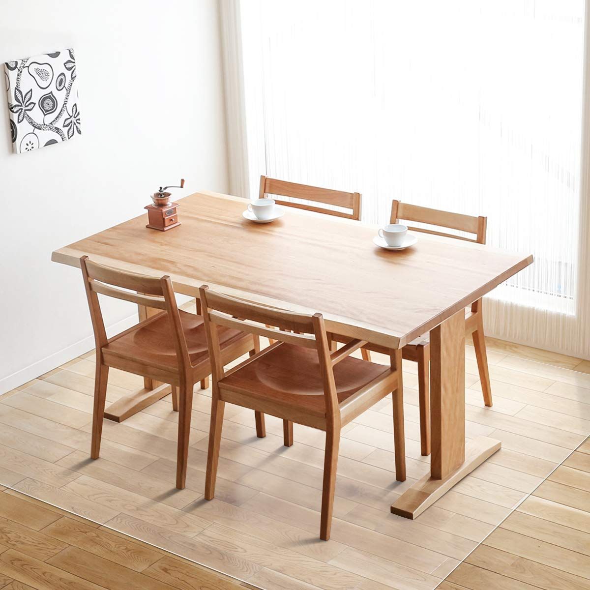 拭くだけ ダイニングマット 透明 240×180cm クリア 1.5mm厚 拭ける PVCマット 床暖房対応 お手入れ簡単 キッチマット ソフト エンボス加工 カットできる サラっとした手触り 清潔 ハードフロア 畳 フローリング対応