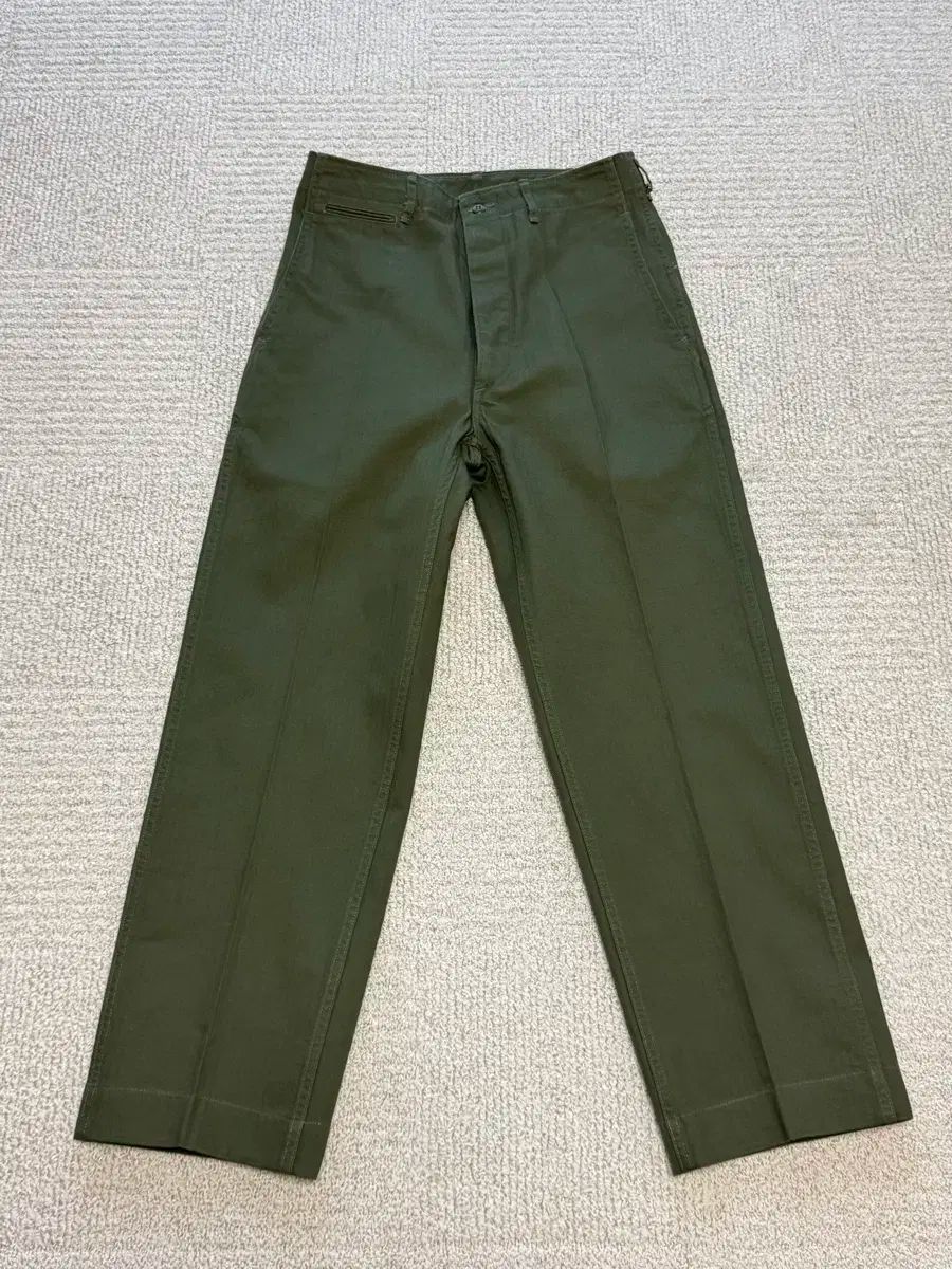 31 アナトミカ チノ2 HBT オリーブ