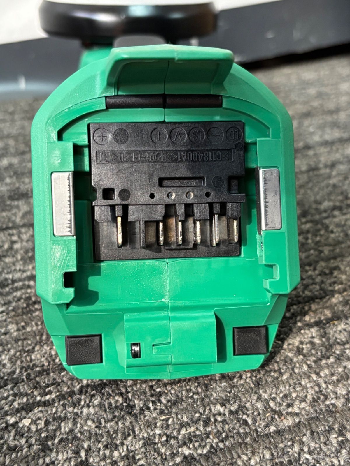 最安値に挑戦！ HiKOKI ハイコーキ 100mm コードレス ディスクグラインダ ブレーキ付 パドルスイッチ バッテリー2個付 G3610DD-2XPZ 動作 済 快適