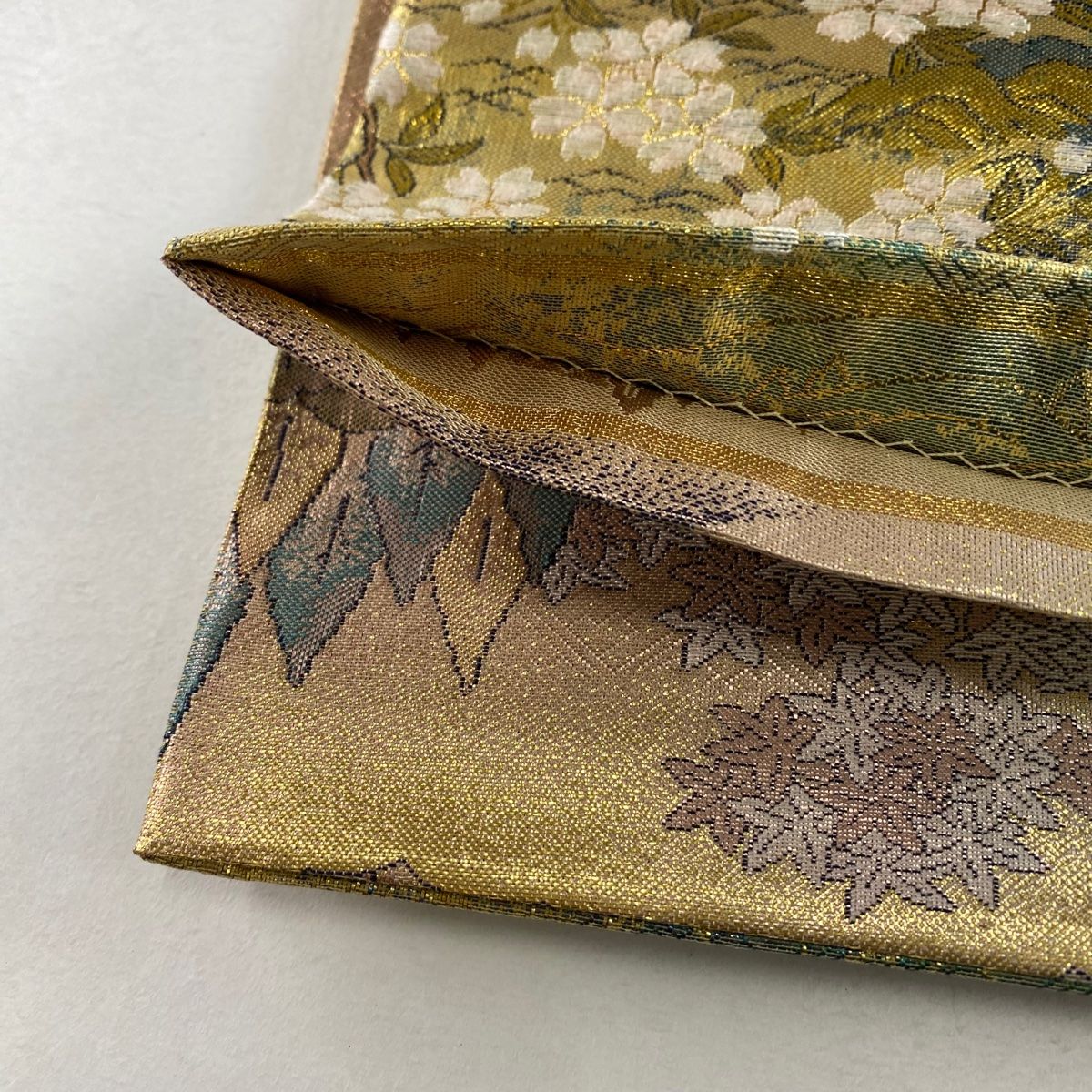 袋帯 すくい織 金箔 上品 素敵なデザイン お太鼓柄 正絹 AO-3907 袋帯 すくい織 金箔 上品 素敵なデザイン お太鼓柄 正絹 AO-3907
