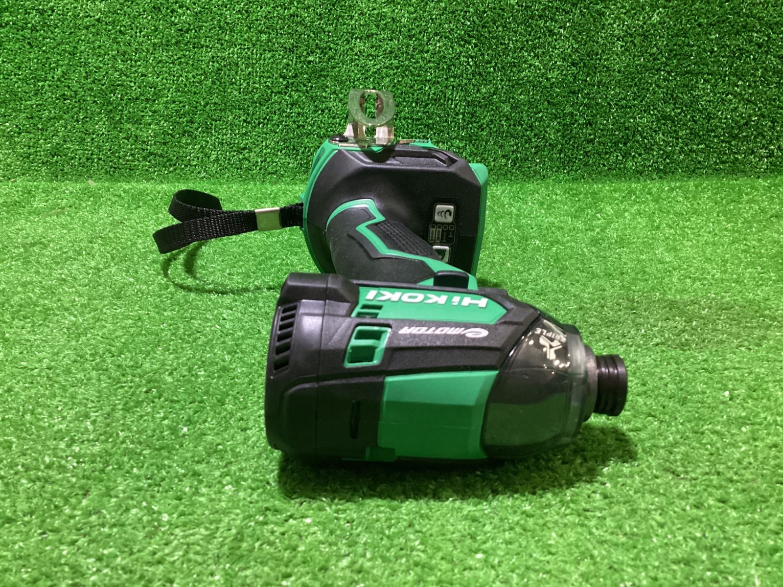 インパクトドライバー