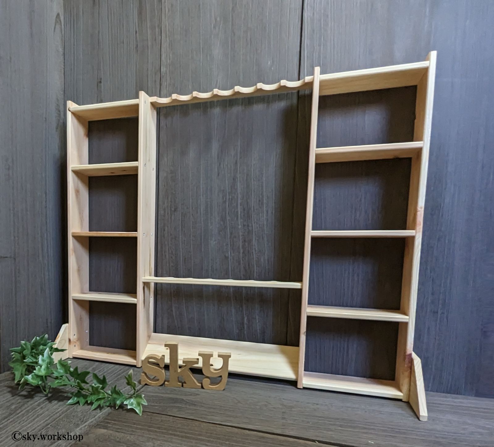 ロッドスタンド 7本 小物置き両側10段 国産ヒノキ製 完成品（組立不要） ロッドスタンド 7本 小物置き両側10段 国産ヒノキ製 完成品（組立不要）