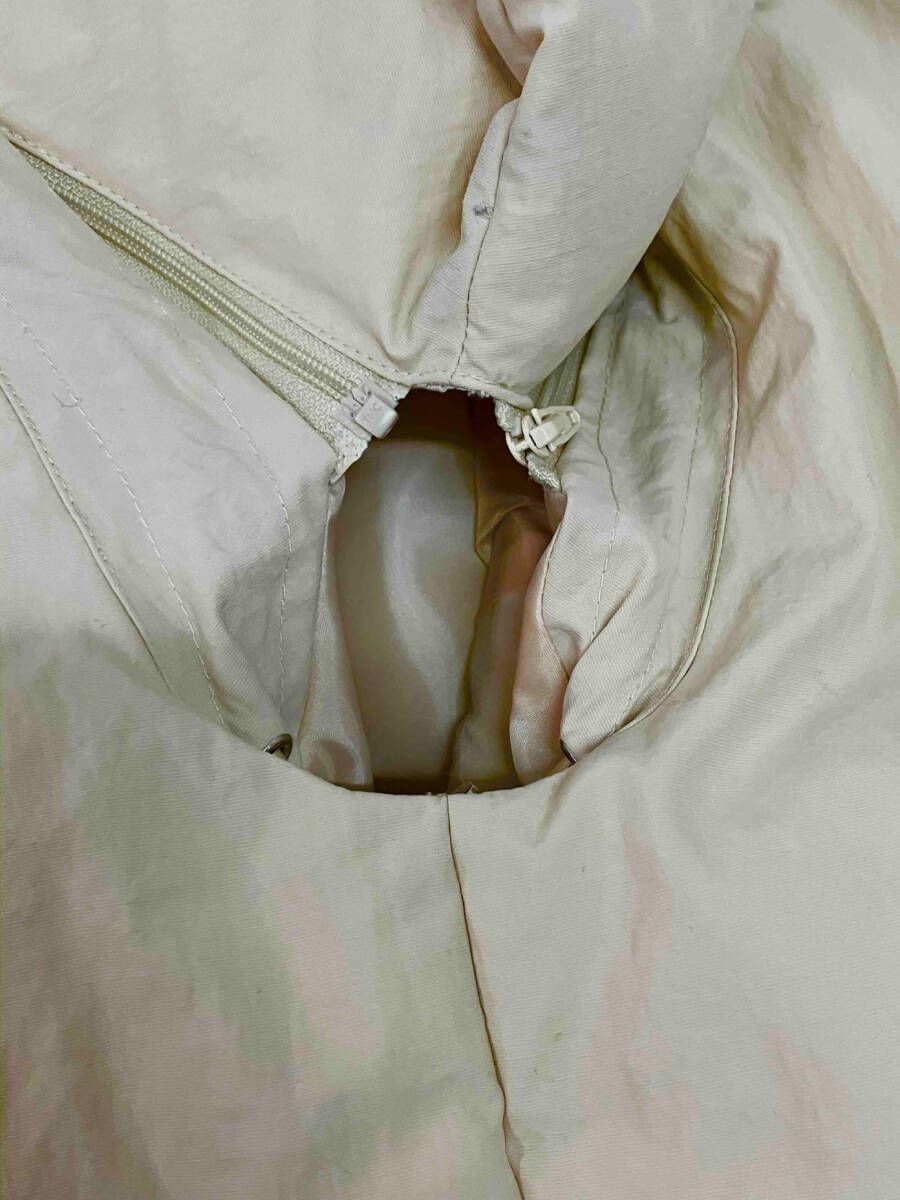 ダウンジャケット