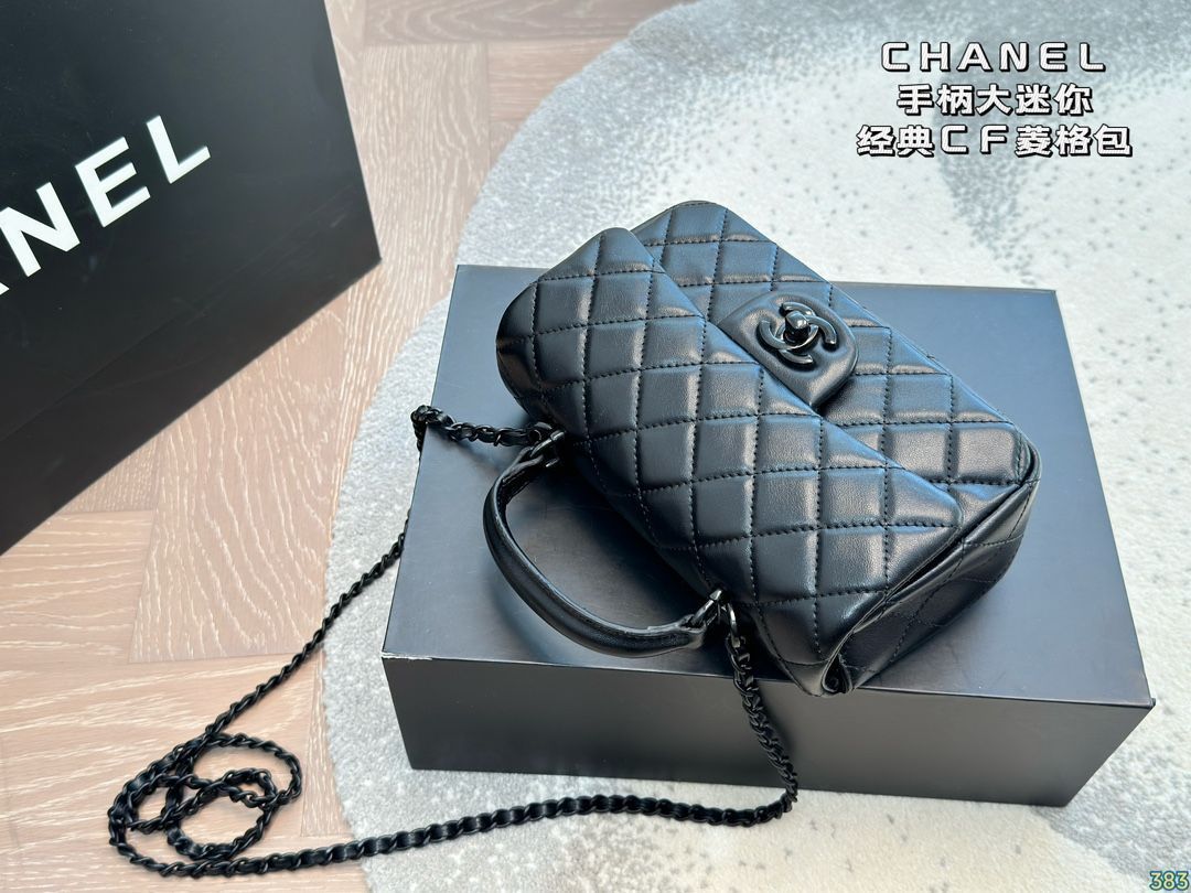 新品未使用　CHANEL ショルダーバッグハンドバッグショルダーバッグ