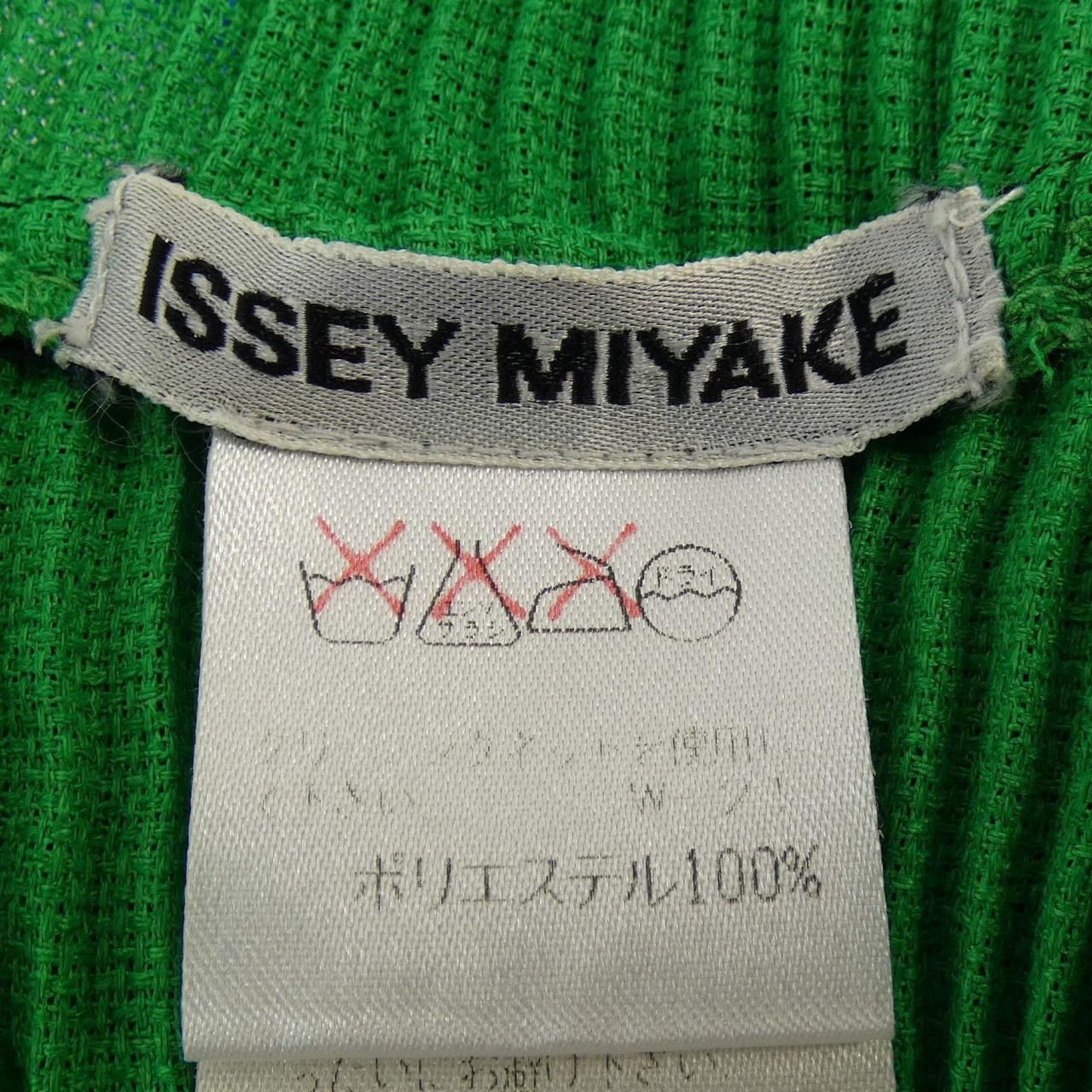 ヴィンテージ】イッセイミヤケ ISSEY MIYAKE ワンピース - メルカリ