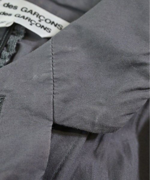 des GARCONS