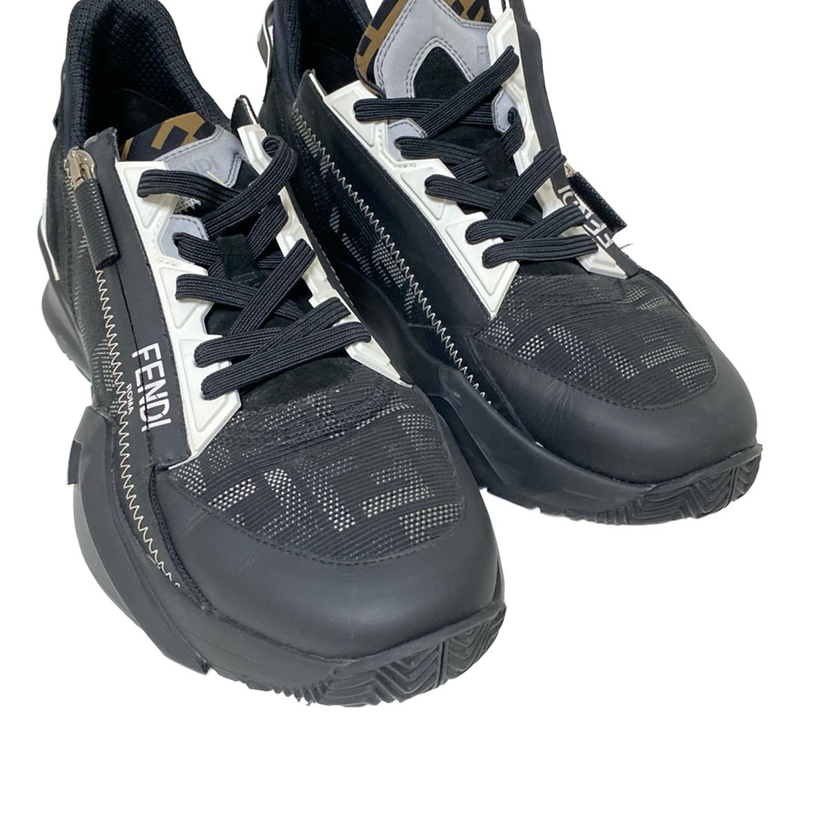 FENDI フェンディ スニーカー 白x黒 4103825F0004 FENDI フェンディ スニーカー 白x黒 4103825F0004 FENDI メンズ