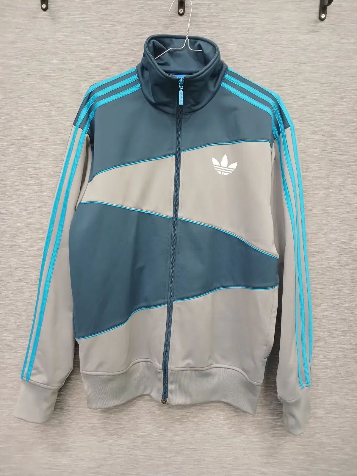 【中古】 東北の文学・秋田の文学 道奥古典ノート/秋田文化出版/井上隆明 東北の文学・秋田の文学 : 道奥古典ノート(井上隆明 著) / 古本