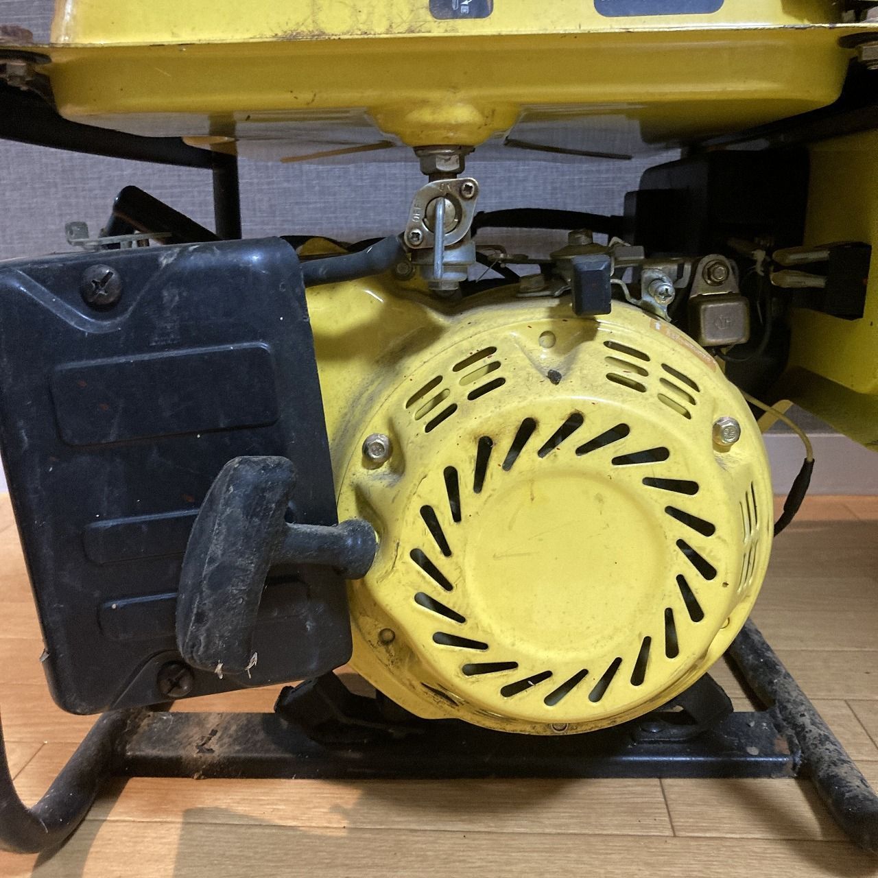 ナカトミ　エンジン発電機 EG-1000 850W 【未開封品】 直接引取限定】エンジン発電機 ナカトミ EG-1000 850VA 無鉛