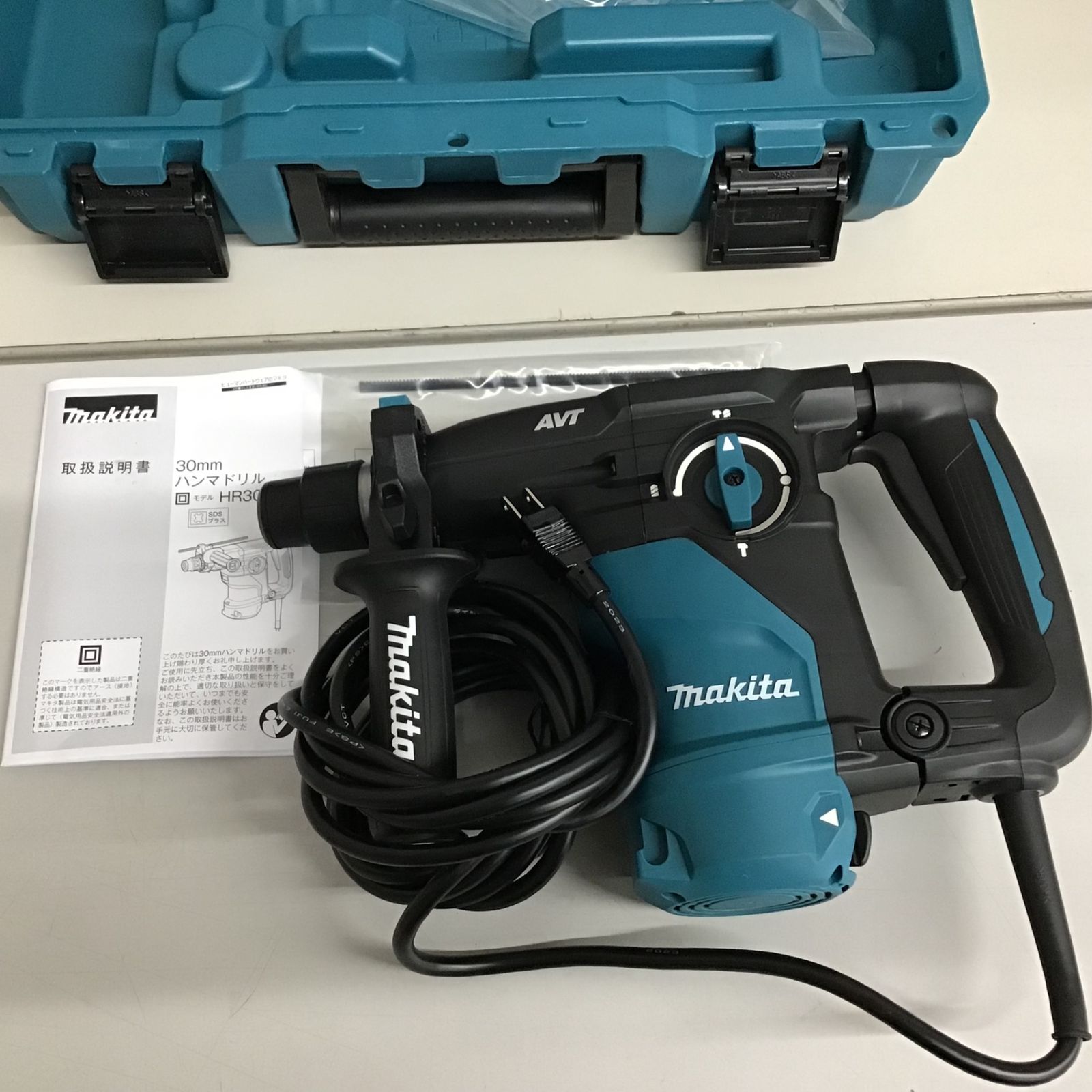 未使用品】マキタ makita 30mm ハンマドリル HR3011FC【戸田店】 - メルカリ