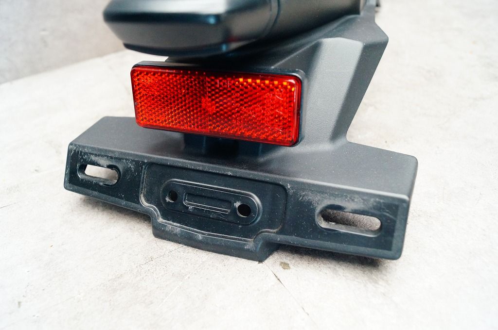 ZX-10R リアフェンダー 35019-0667 カワサキ 純正 バイク 部品 ZX1002E