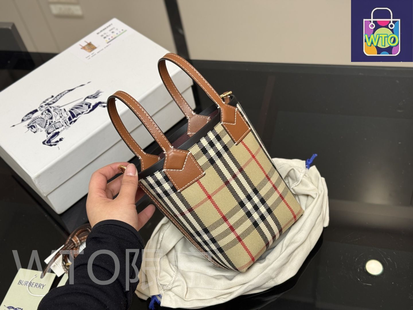 Burberry【国内発/関税込】キャンバス ソサエティトートバッグ ウィメンズ デザイナー トートバッグ｜Burberry® 公式サイト