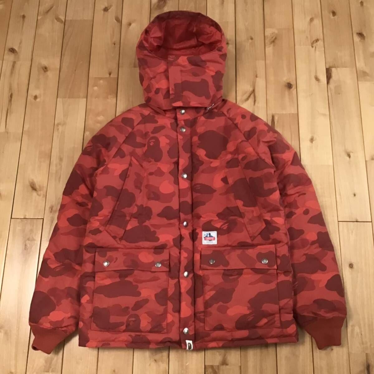 ダウンジャケット Red camo Lサイズ a bathing ape BAPE hoodie down 