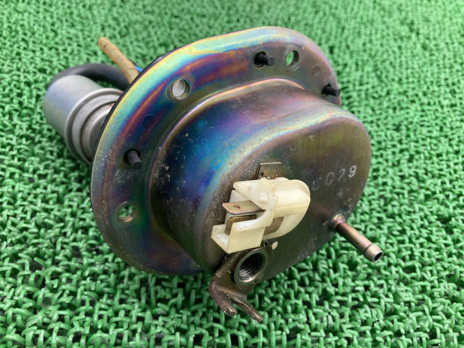 新品 ホンダ純正 HONDA CBR1100XX SC35 ブラックバード 左/L ミラーステー ホンダ 送料510円 新品 ホンダ純正 ホンダ CBR1100XX SC35 ブラックバード 右⁄R ミラー