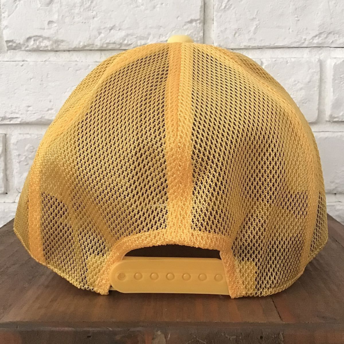 A BATHING APE ラインストーン スワロフスキー メッシュキャップ A