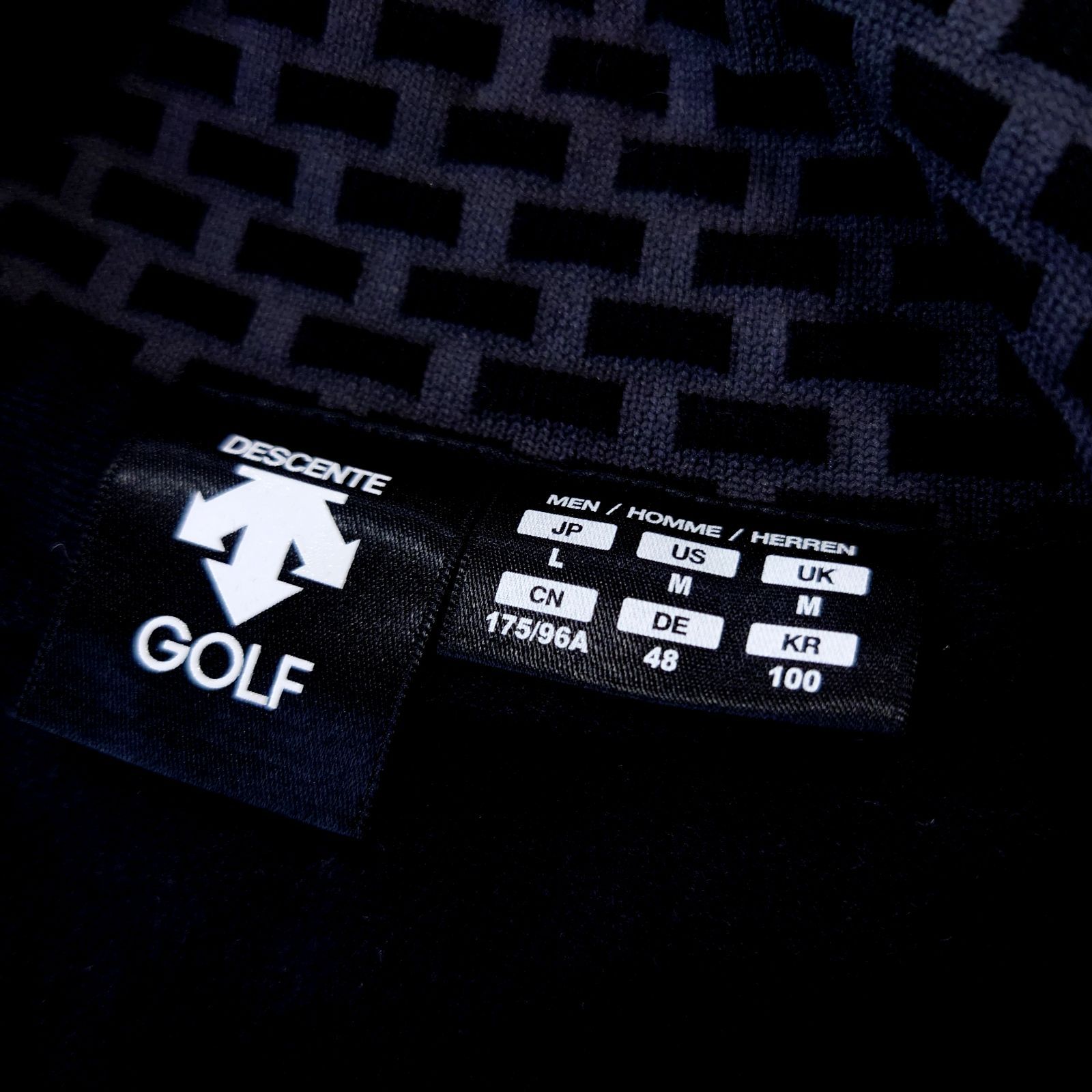 DESCENTE GOLF 中綿ドッキングジャケット TORIグラフィック ニットジャケット モノトーン LLC-HASEGAWATOSO_COM