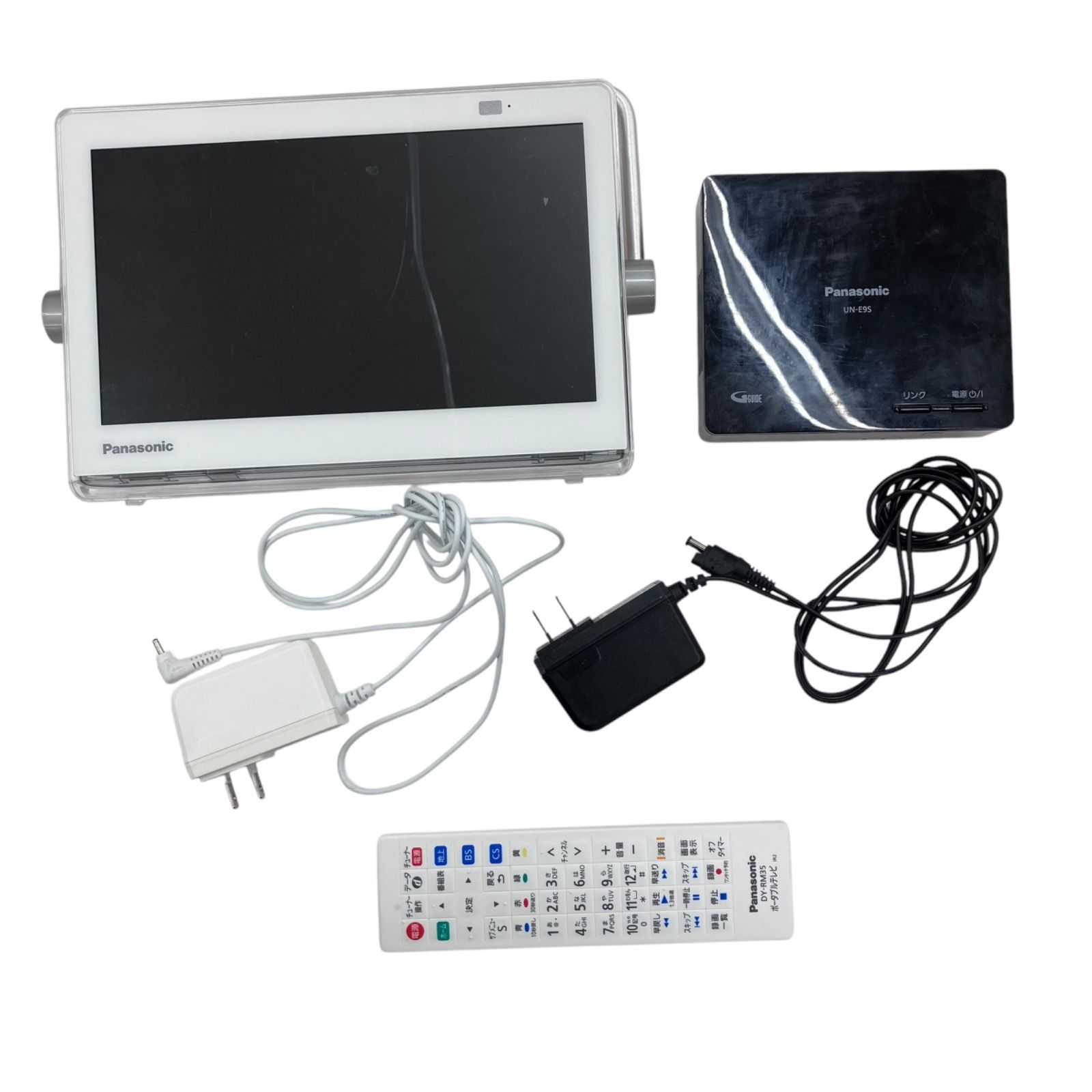 186000 現状品 チューナー リモコン付き Panasonic パナソニック プライベート ビエラ ポータブルデジタル防水テレビ 10インチ UN-10N9D 2019年製