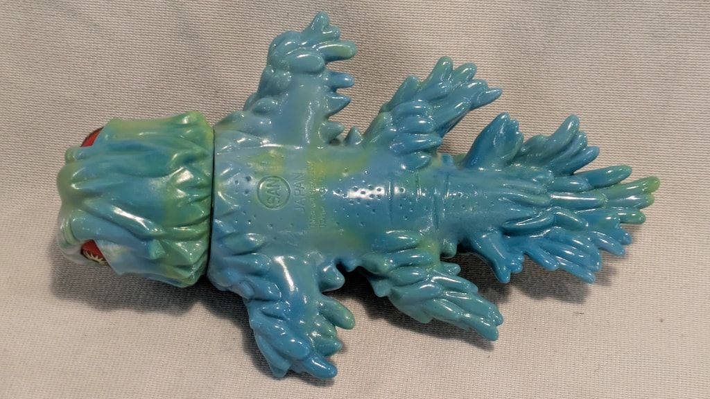 世紀の大怪獣　マーミット ヘドラ　水中期　 ピンク成型 青/黒/赤塗装　開封品 マルサン 世紀の大怪獣 ヘドラ 水中期 水色成型 マーブル成型