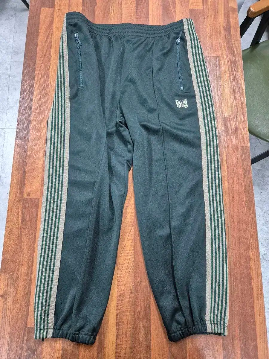 Needles トラックパンツ ダークグリーン ニードルス S Needles